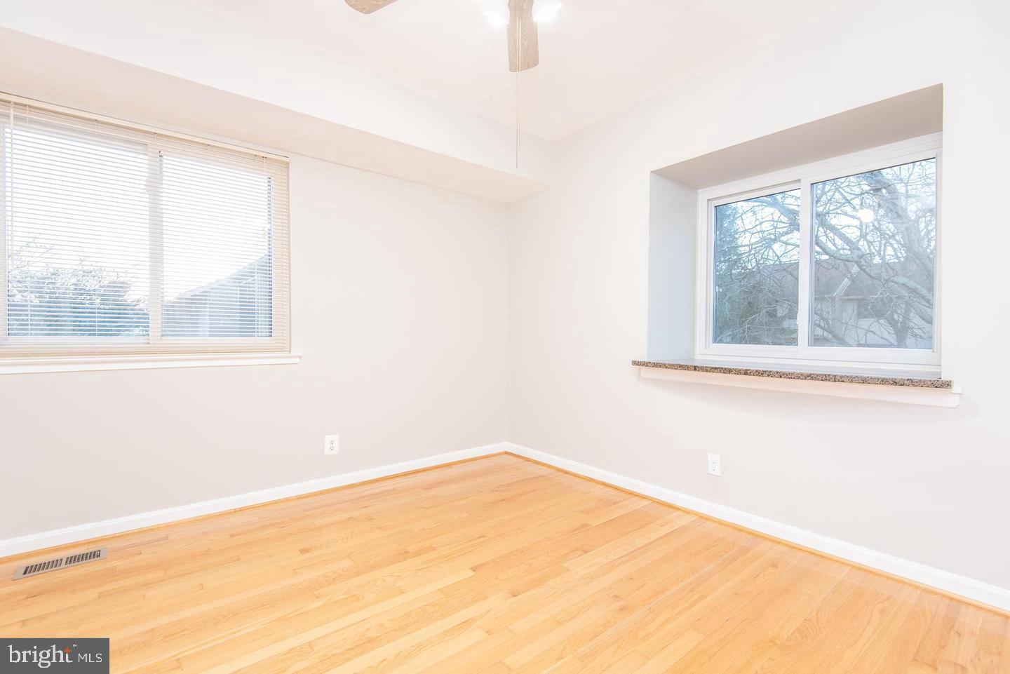 MOSBYS LANDING - Residential Lease