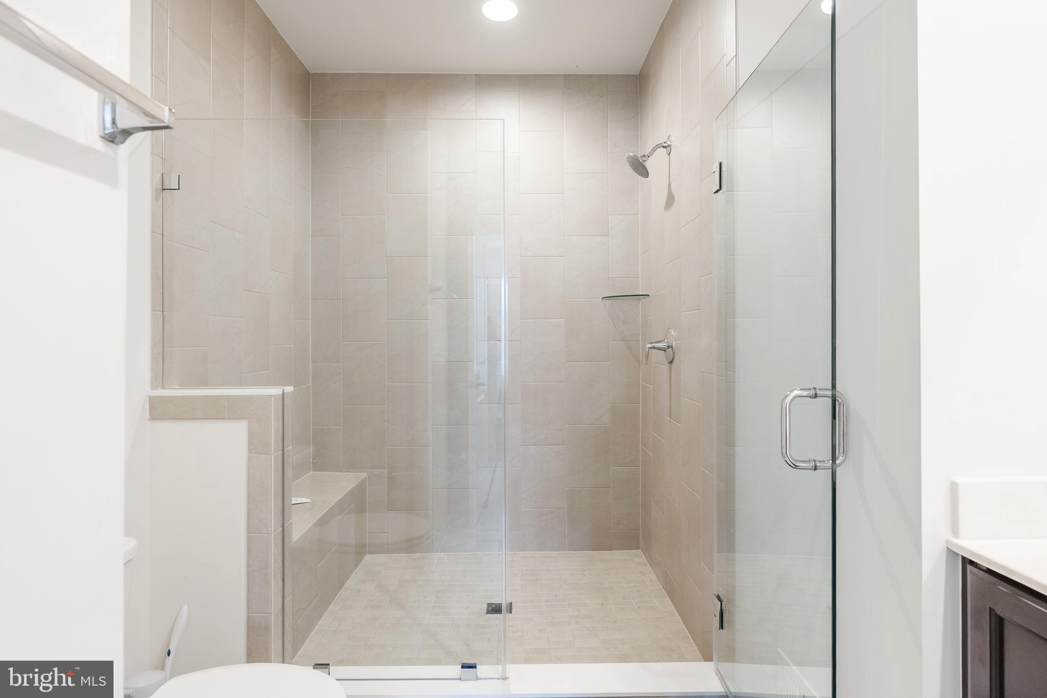 ASHBURN - Residential