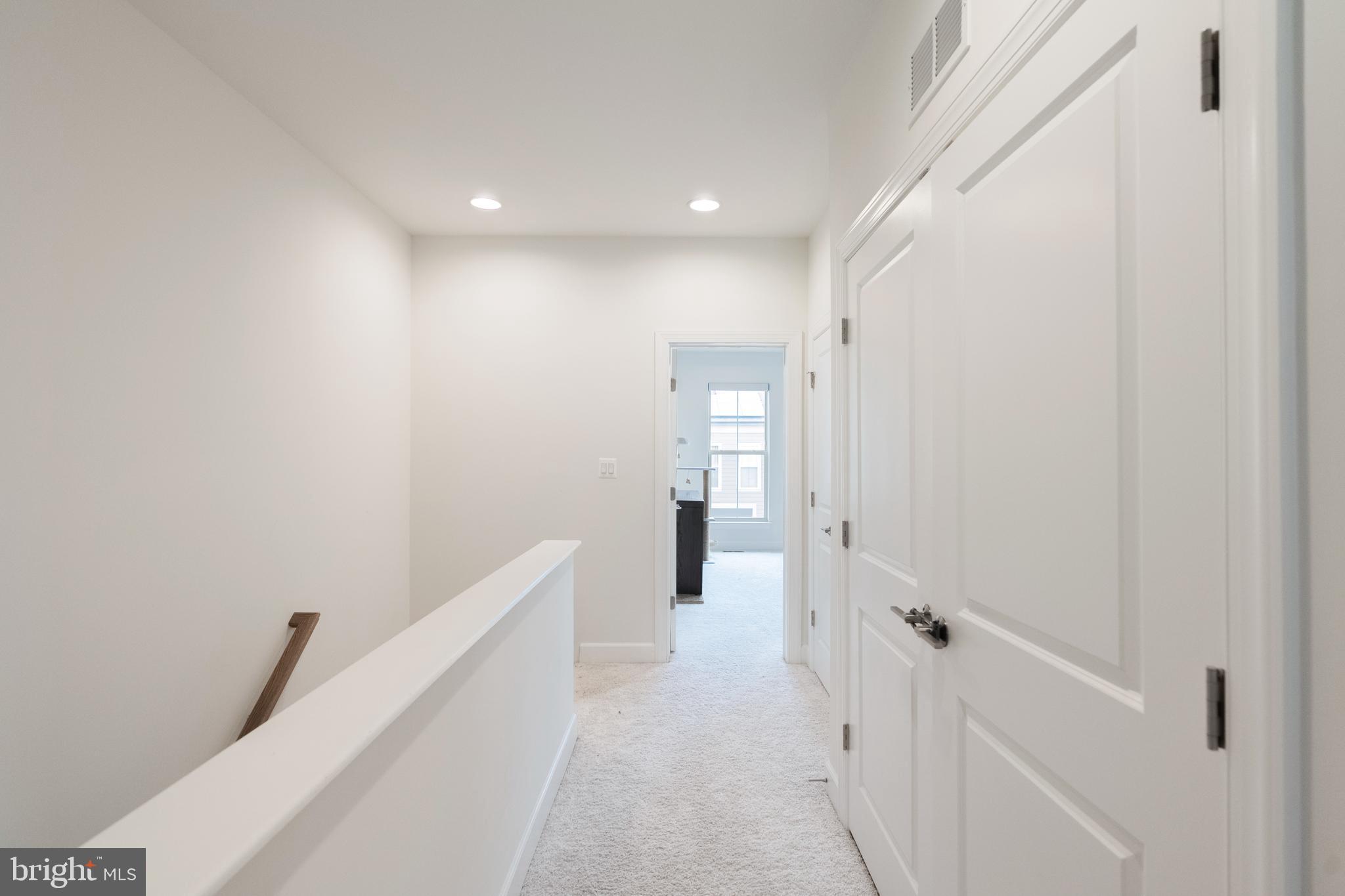 ASHBURN - Residential