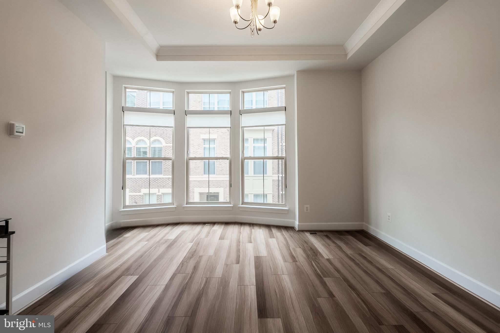 ASHBURN - Residential