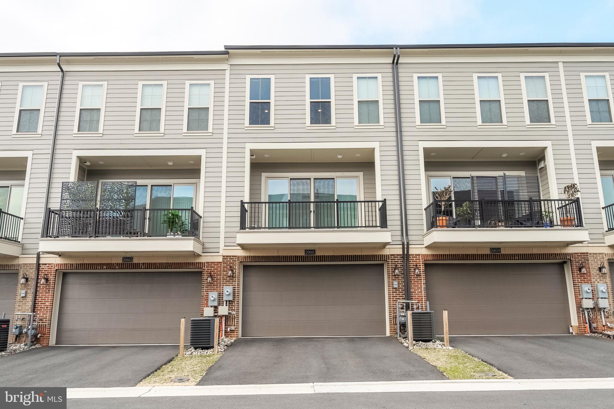 ASHBURN - Residential