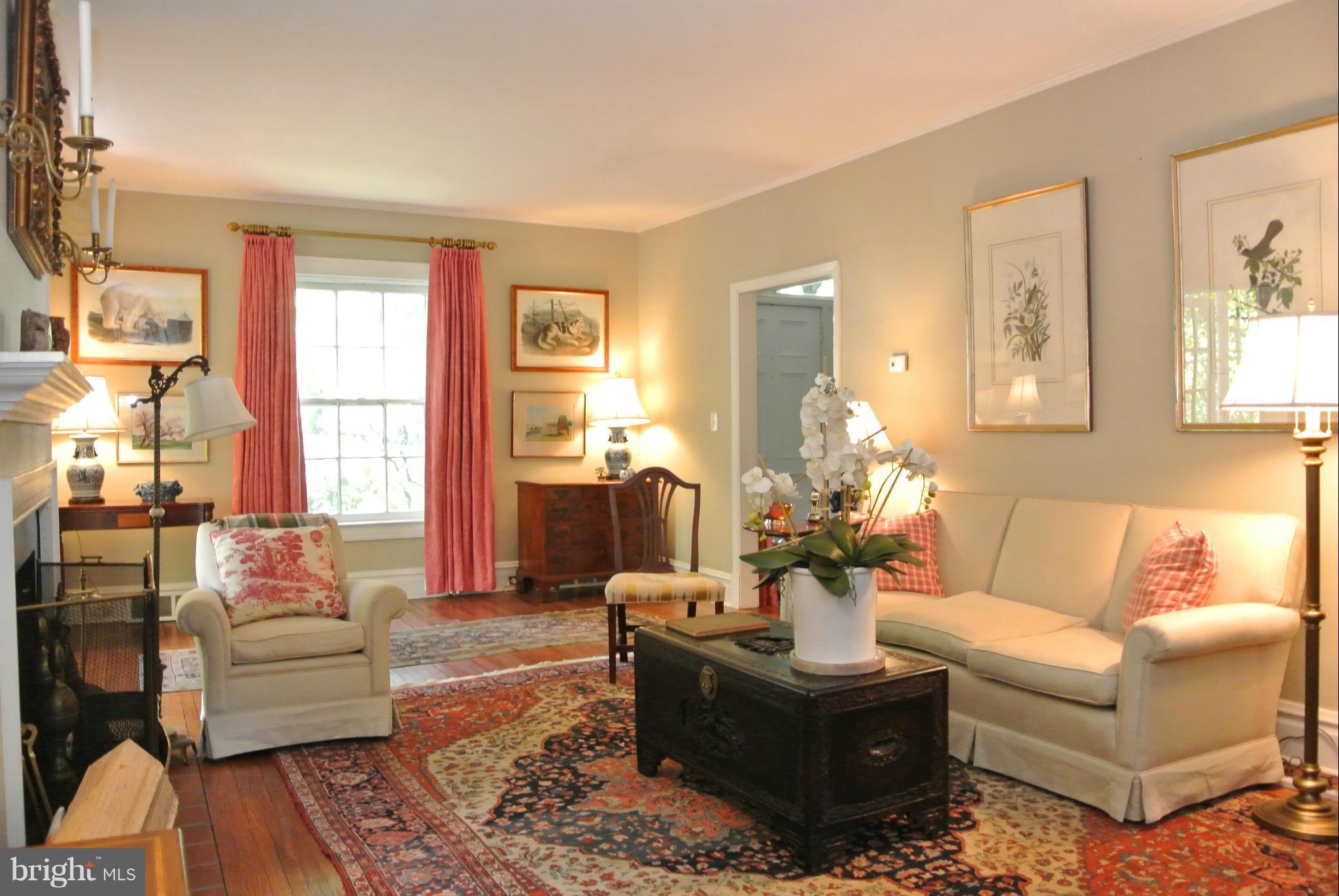 ROLAND PARK - Residential Lease