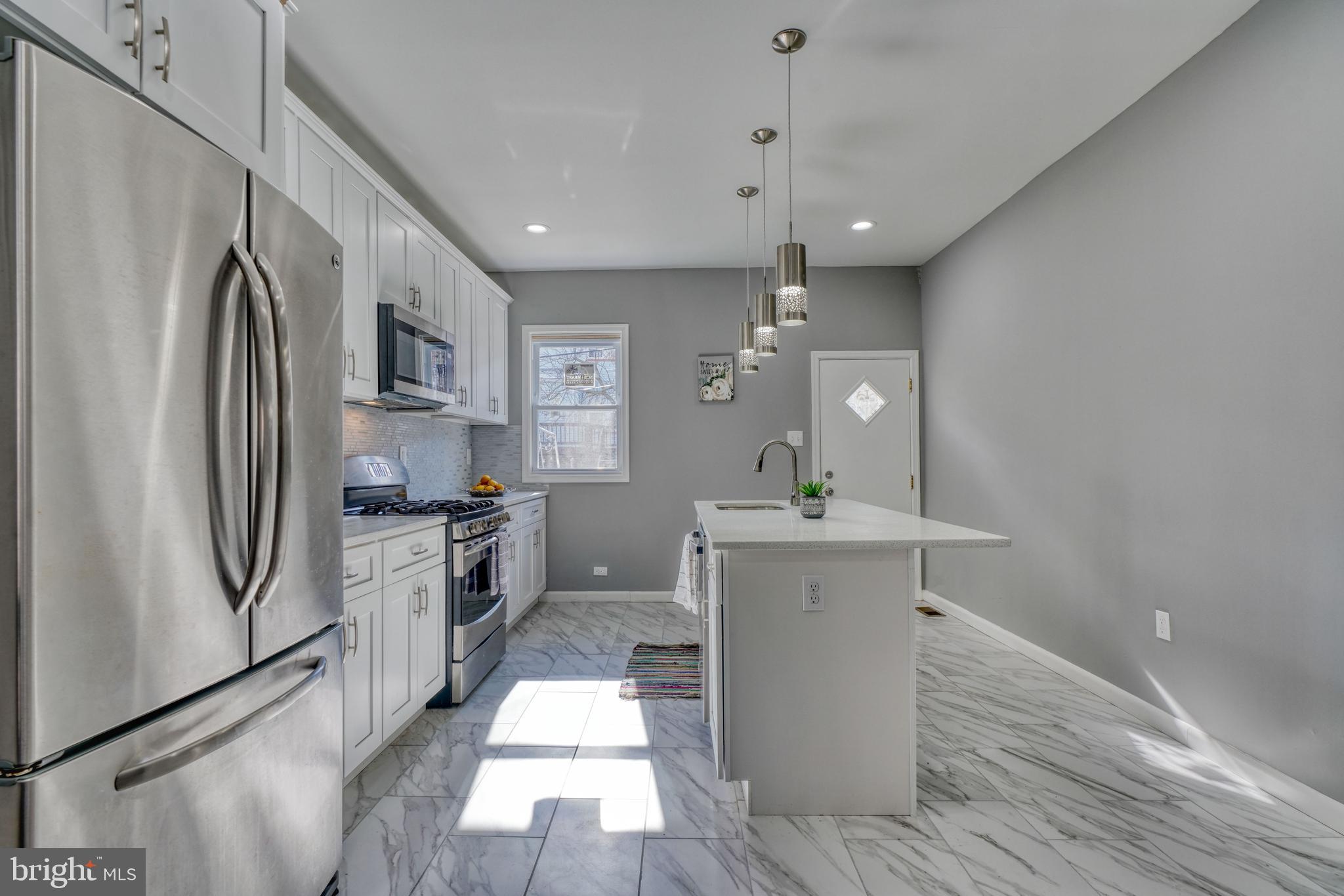 BELAIR-EDISON - Residential