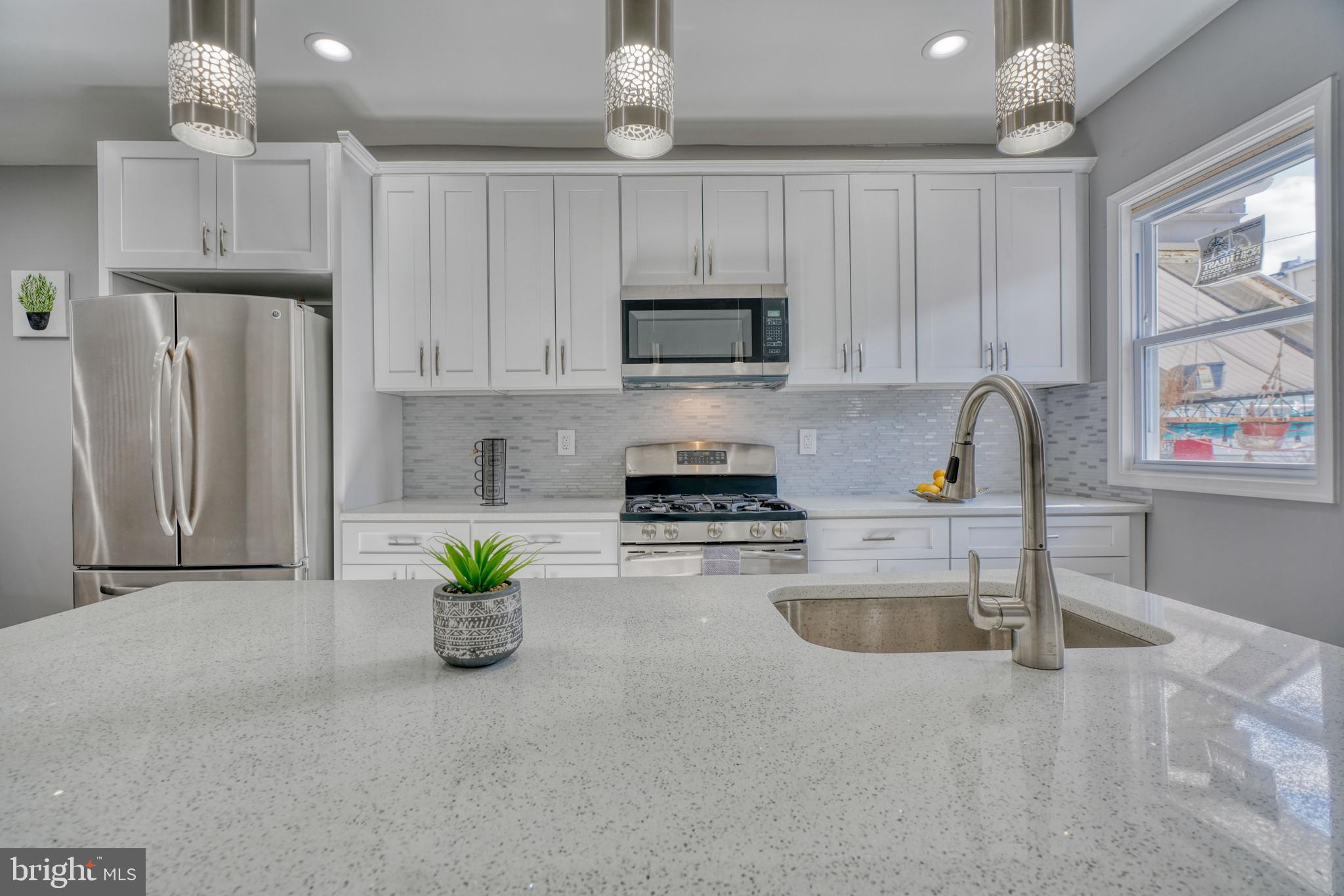 BELAIR-EDISON - Residential