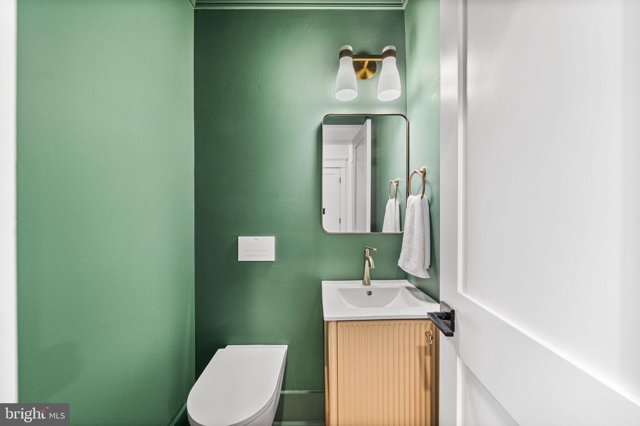 ROSEMONT PARK - Residential