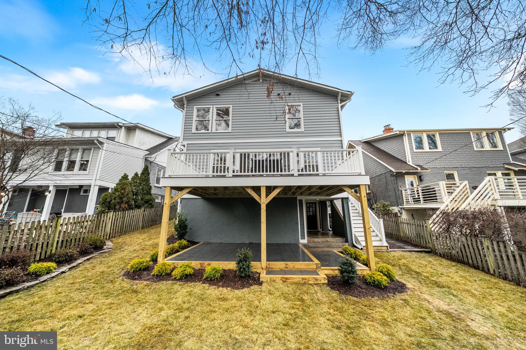 ROSEMONT PARK - Residential