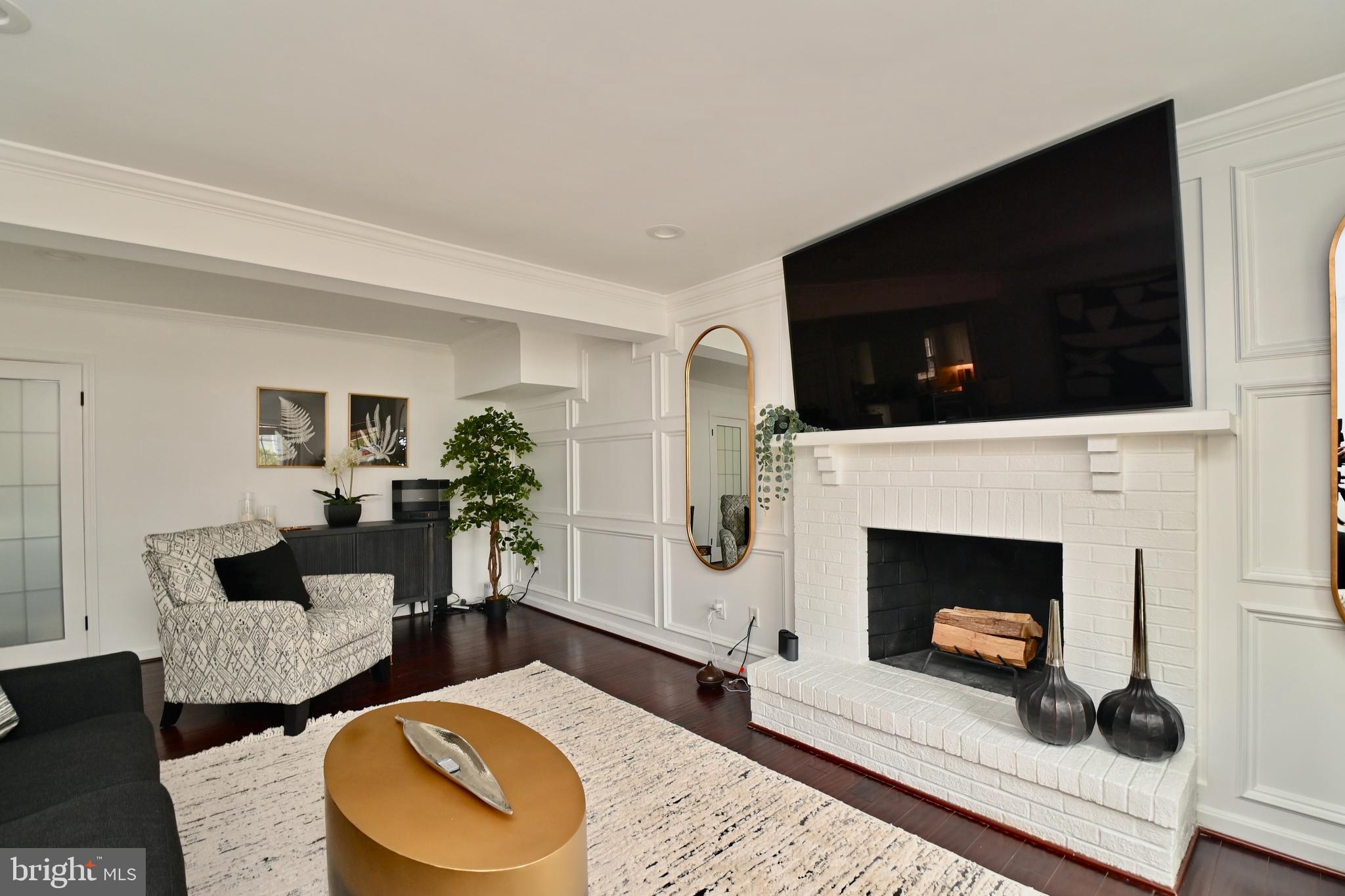 CHEVERLY GARDENS - Residential Lease