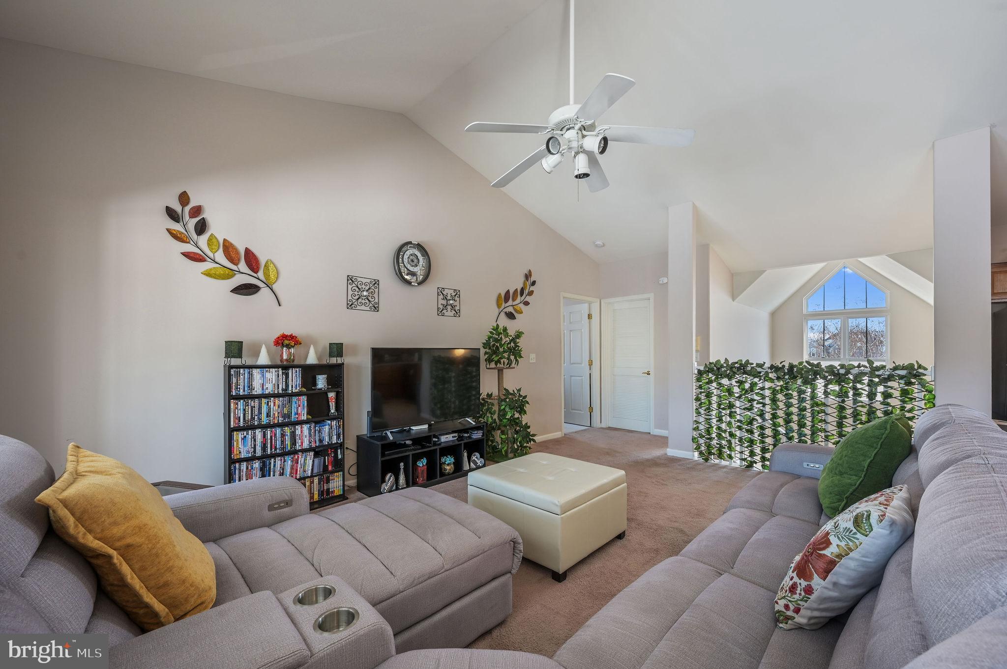 131 BARKSDALE COURT 1604D