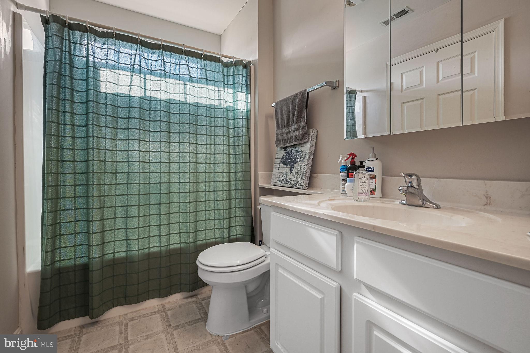 HEARTHSTONE MANOR - Residential