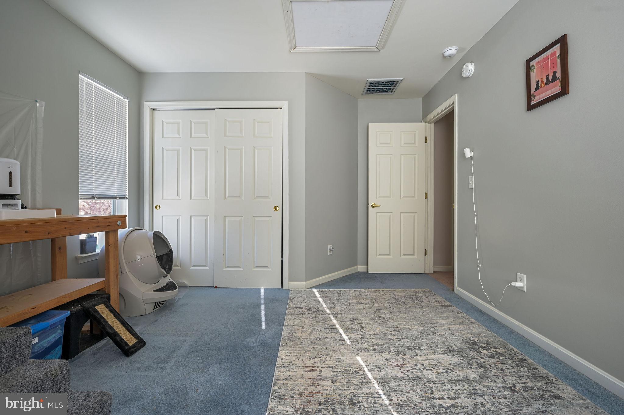 HEARTHSTONE MANOR - Residential