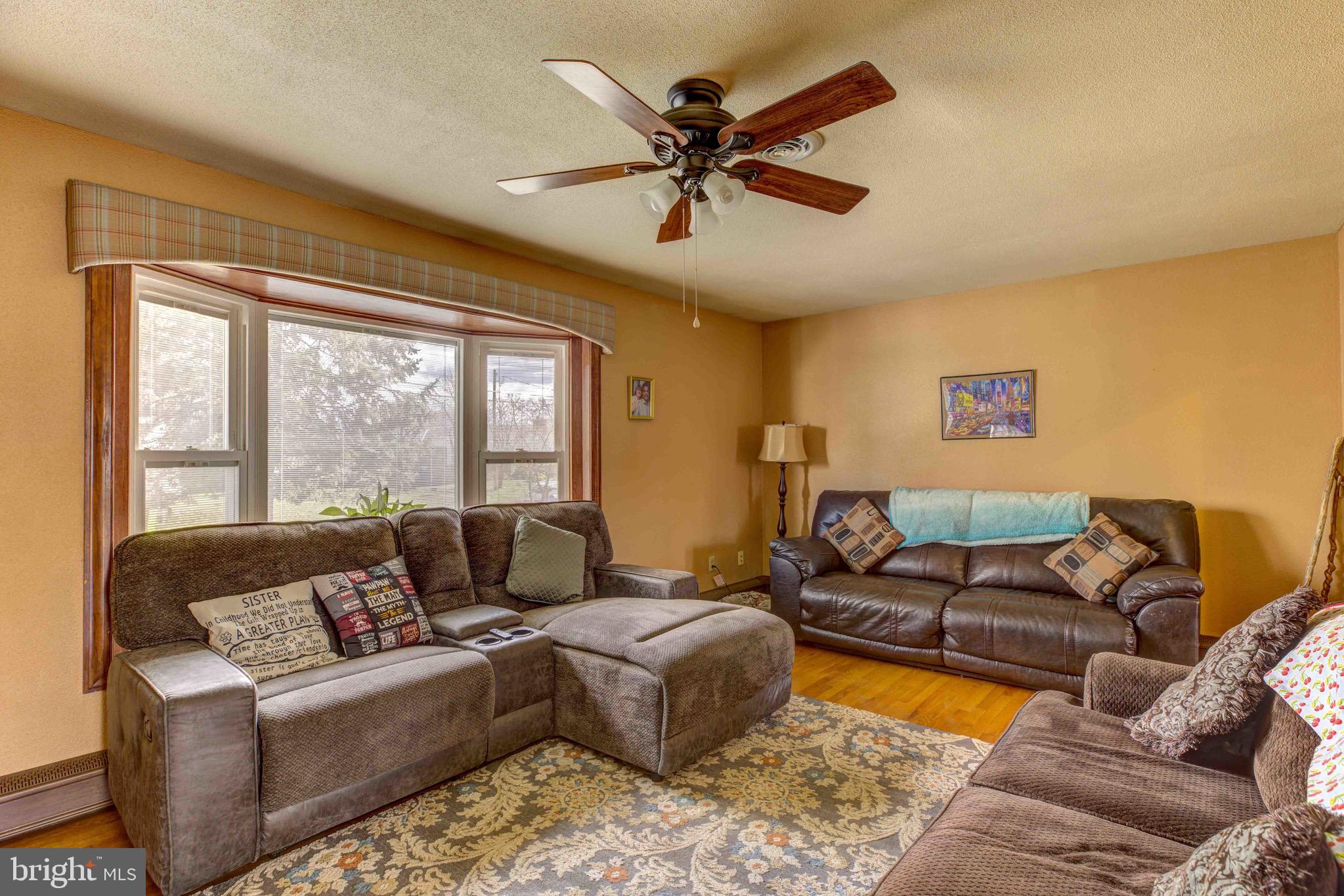 A MELVIN LEWIS - Residential