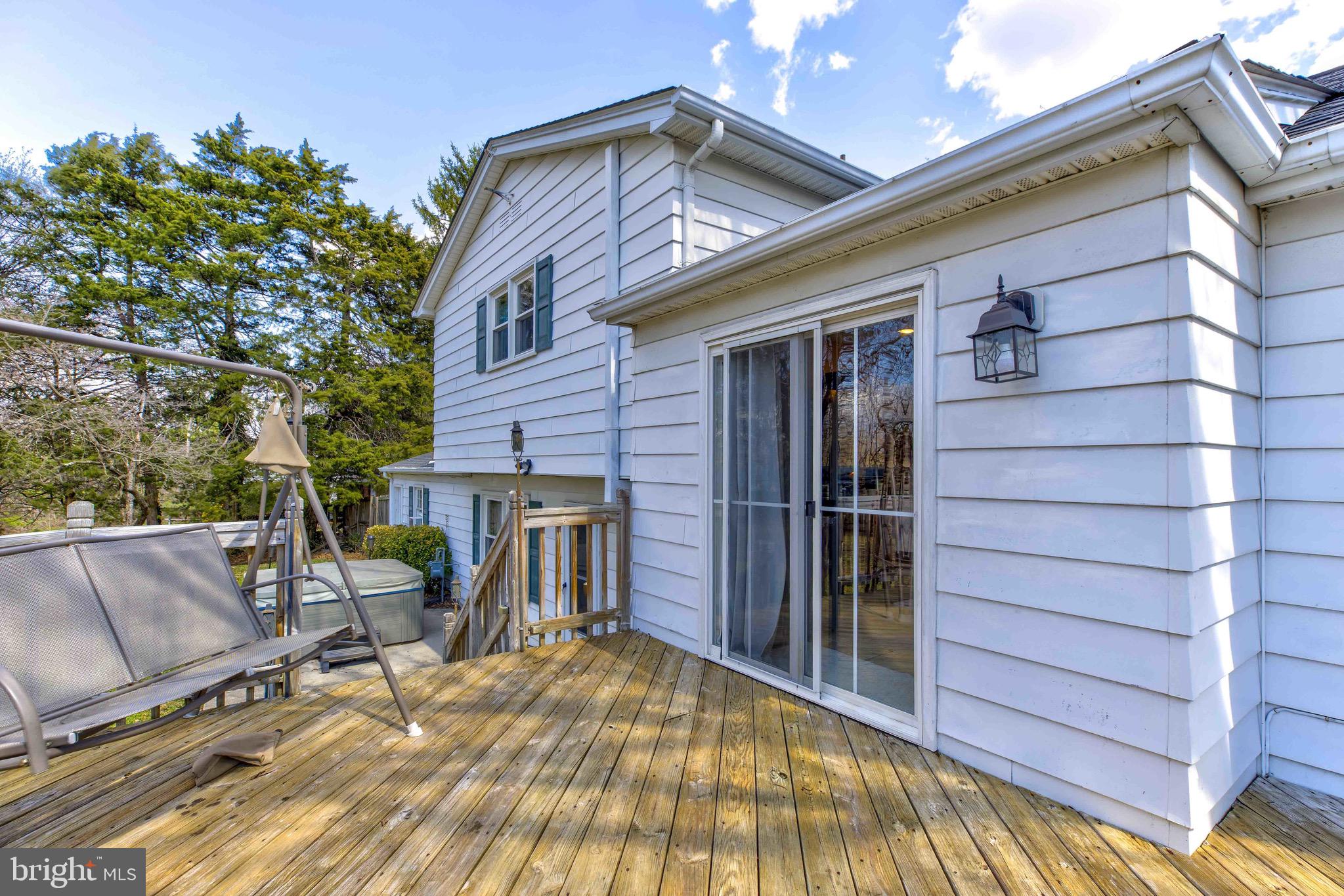 A MELVIN LEWIS - Residential