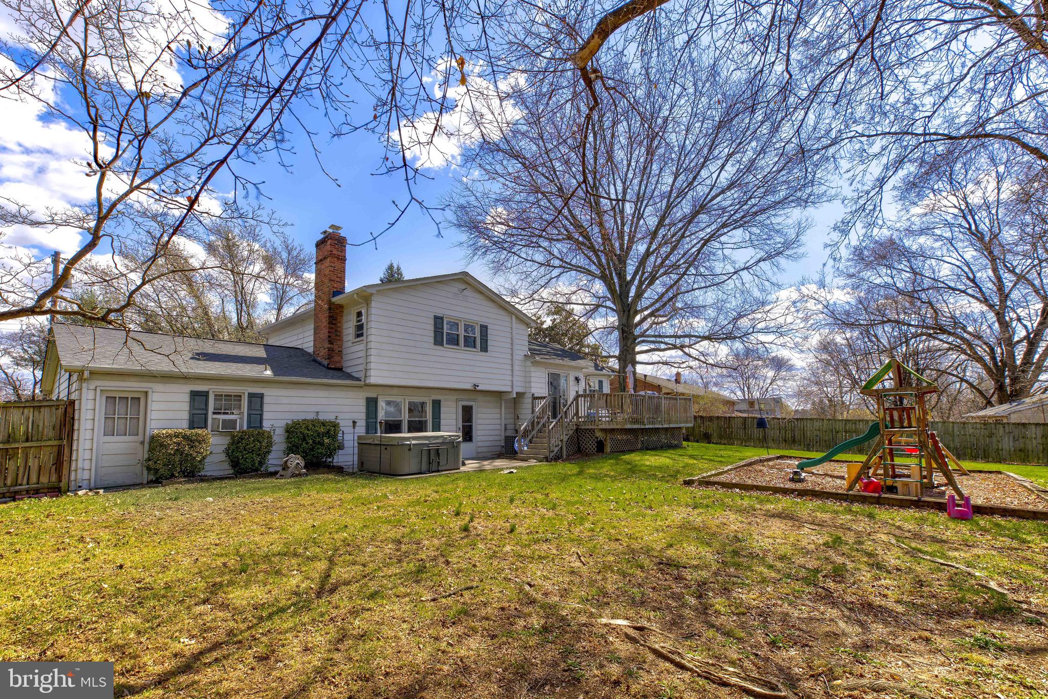 A MELVIN LEWIS - Residential