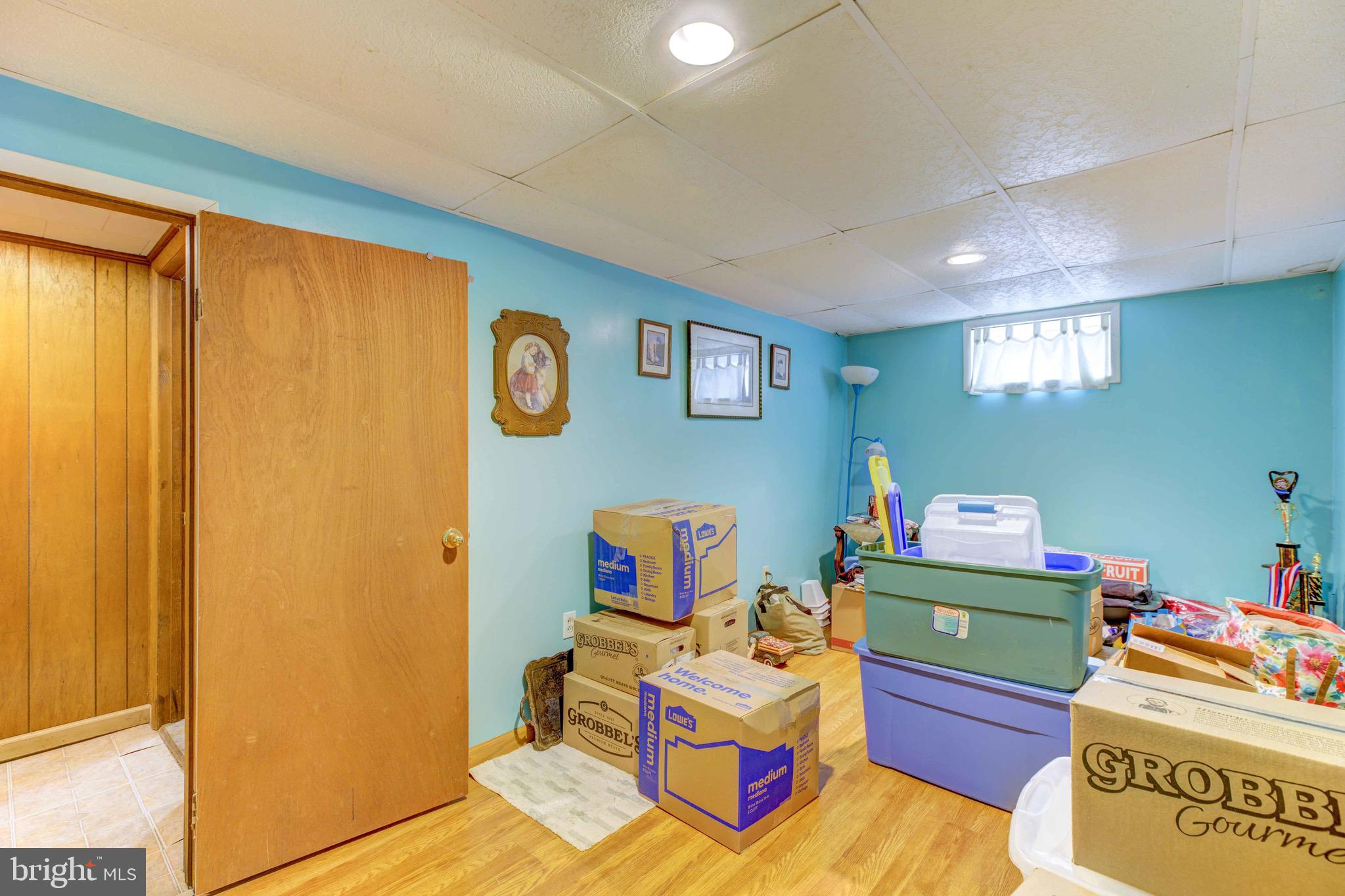 A MELVIN LEWIS - Residential