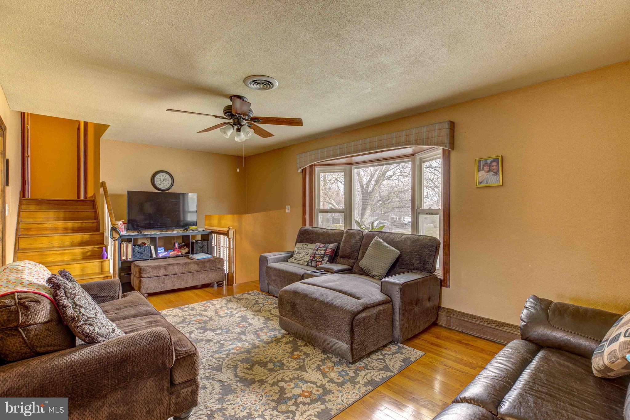 A MELVIN LEWIS - Residential