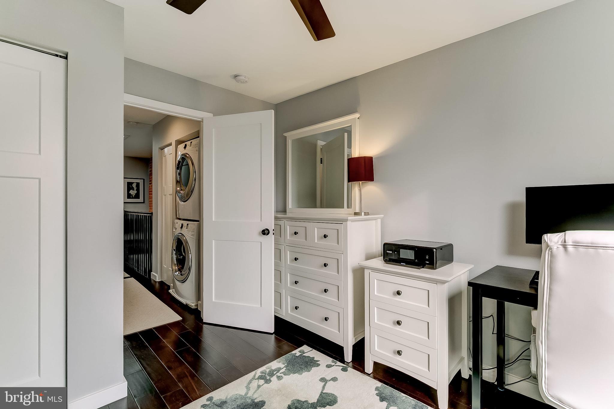 LOCUST POINT - Residential Lease