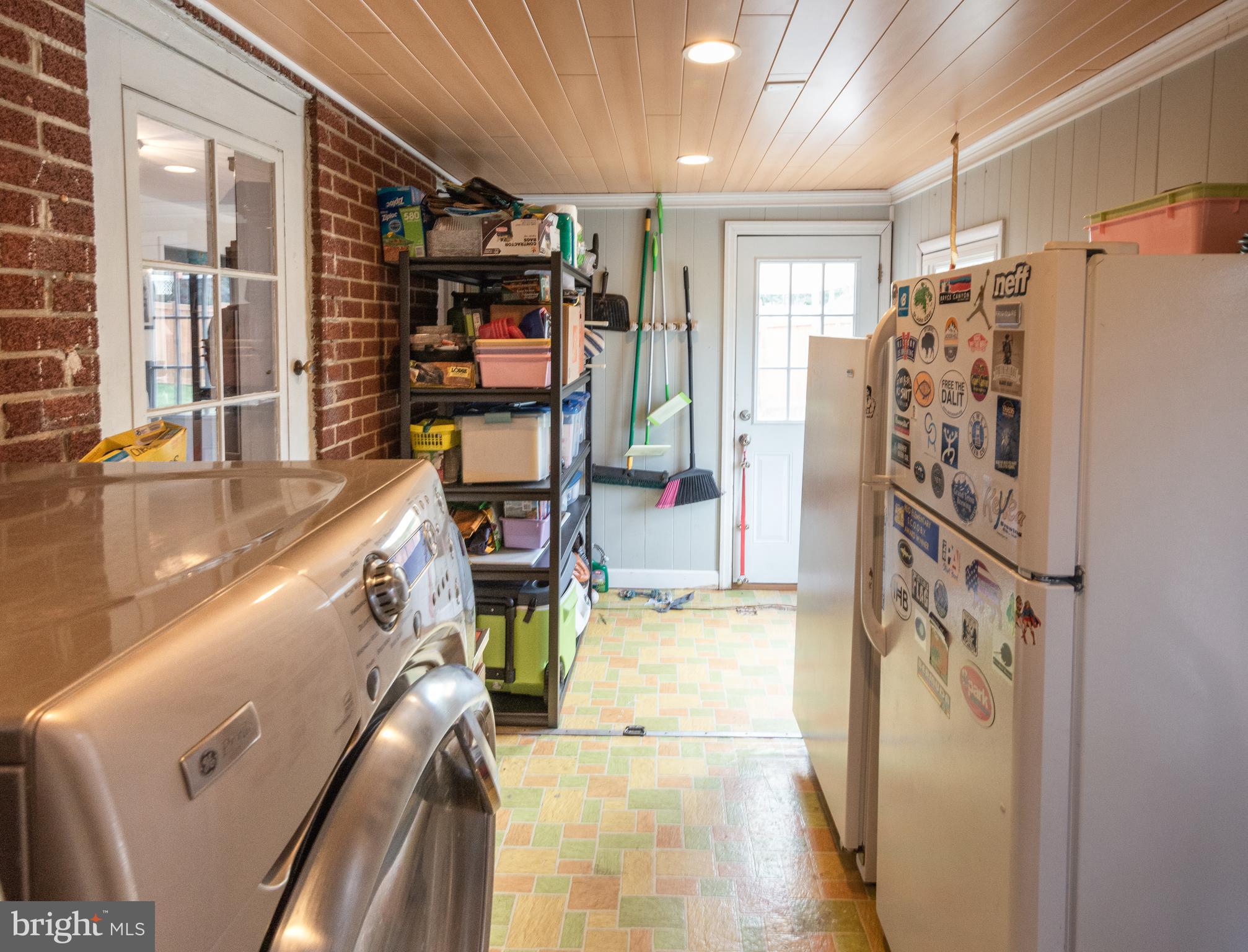 OAK HILLS - Residential