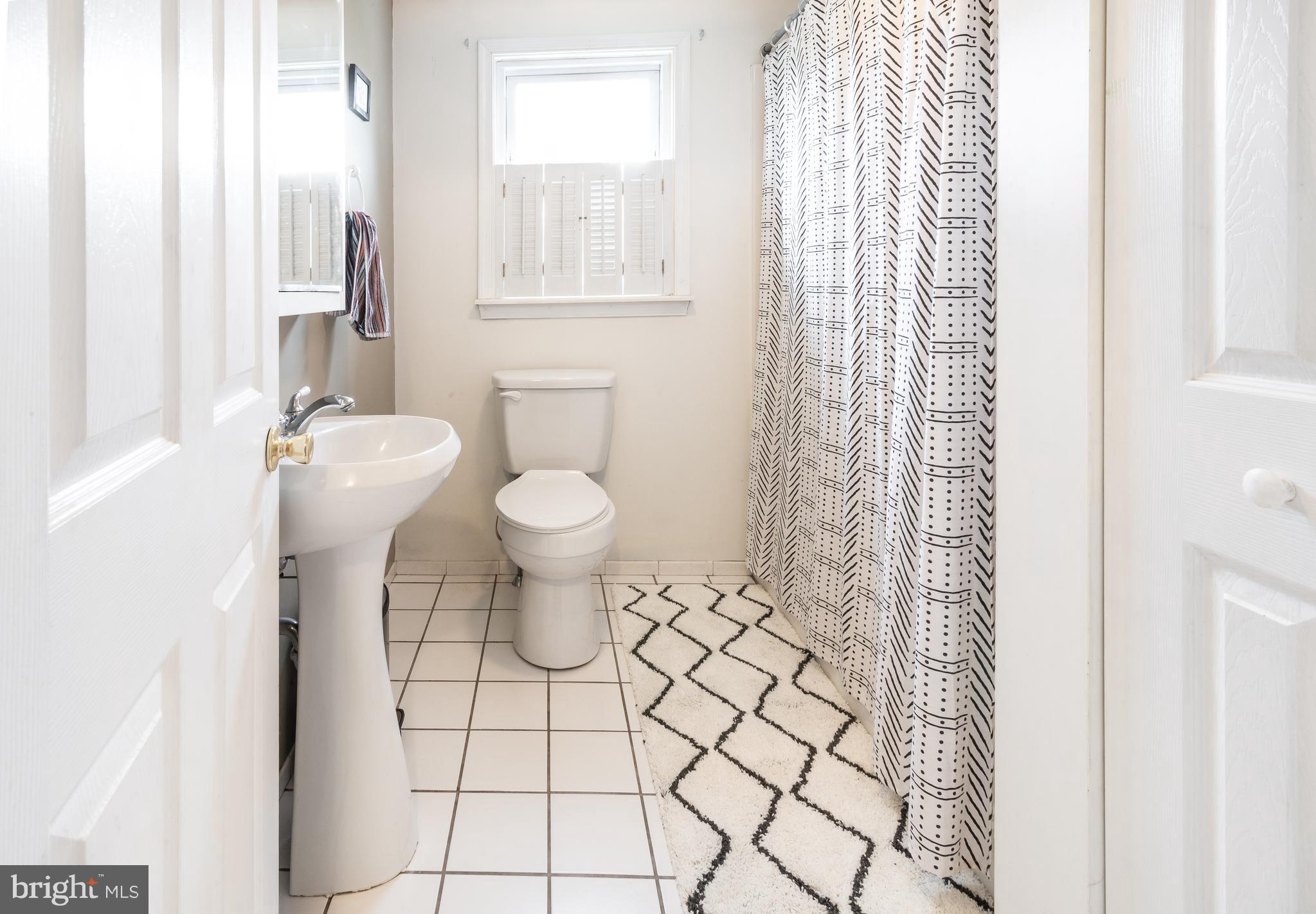 OAK HILLS - Residential