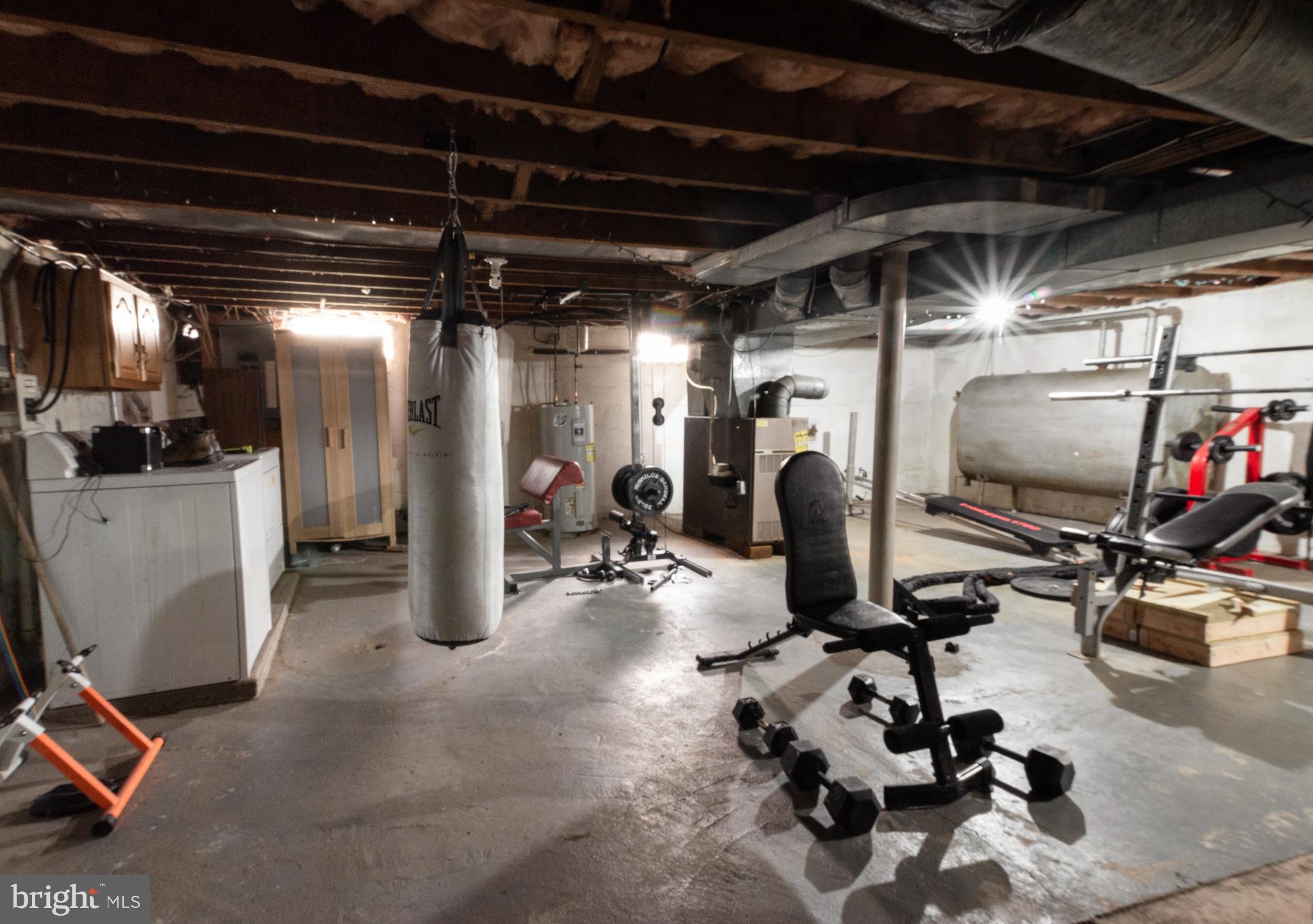 OAK HILLS - Residential