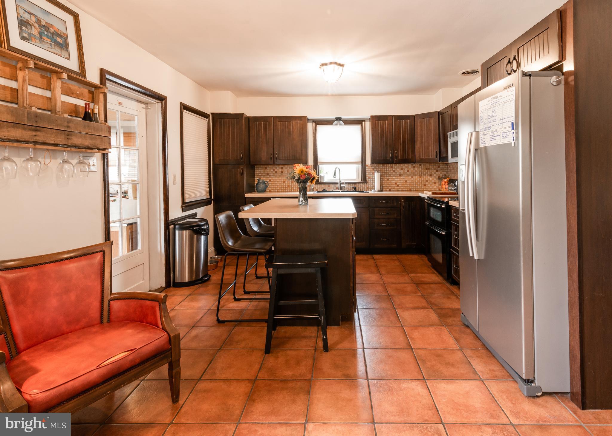 OAK HILLS - Residential