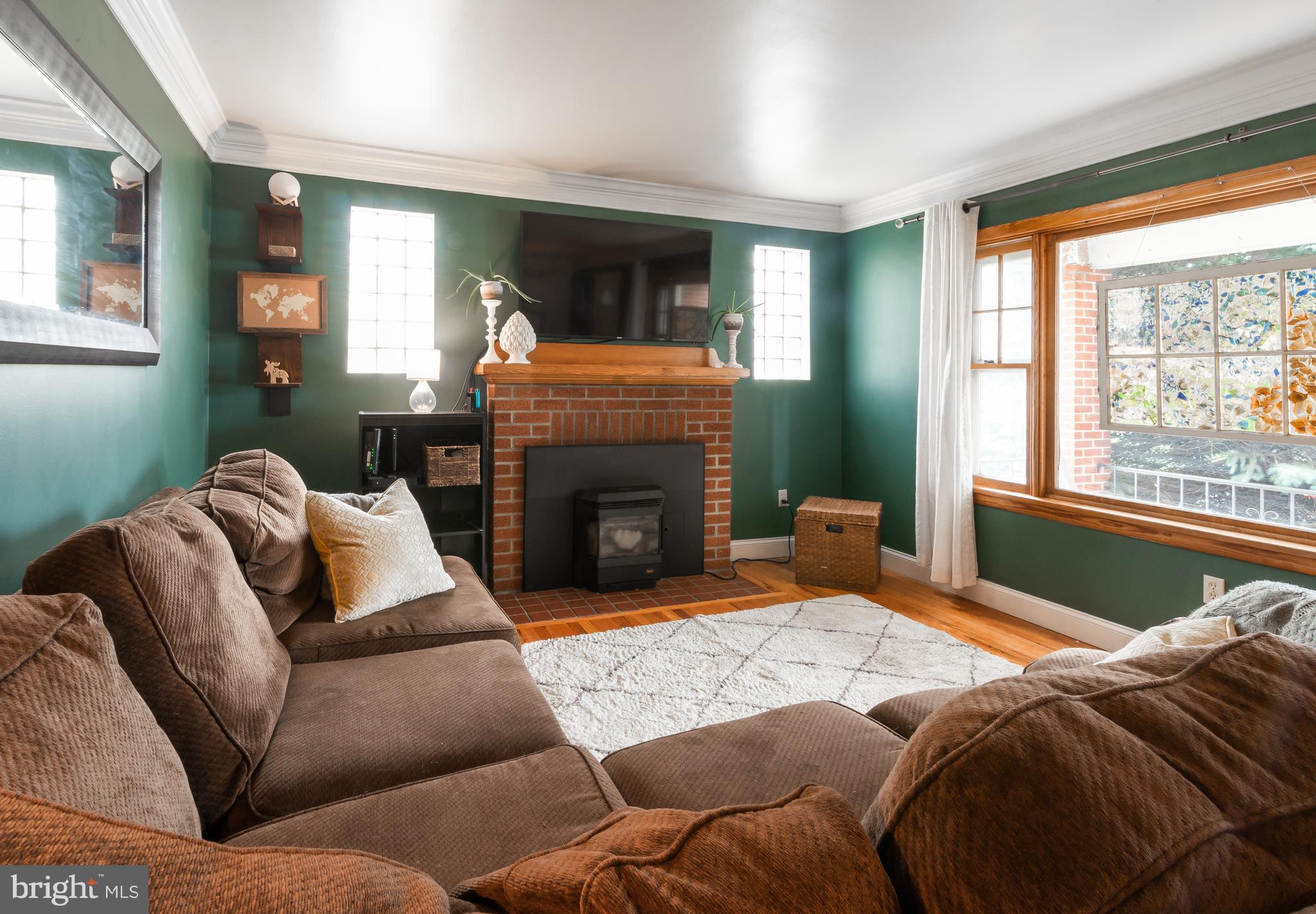 OAK HILLS - Residential