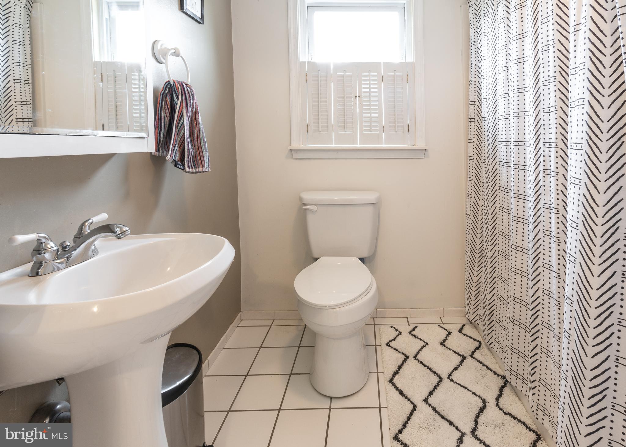 OAK HILLS - Residential