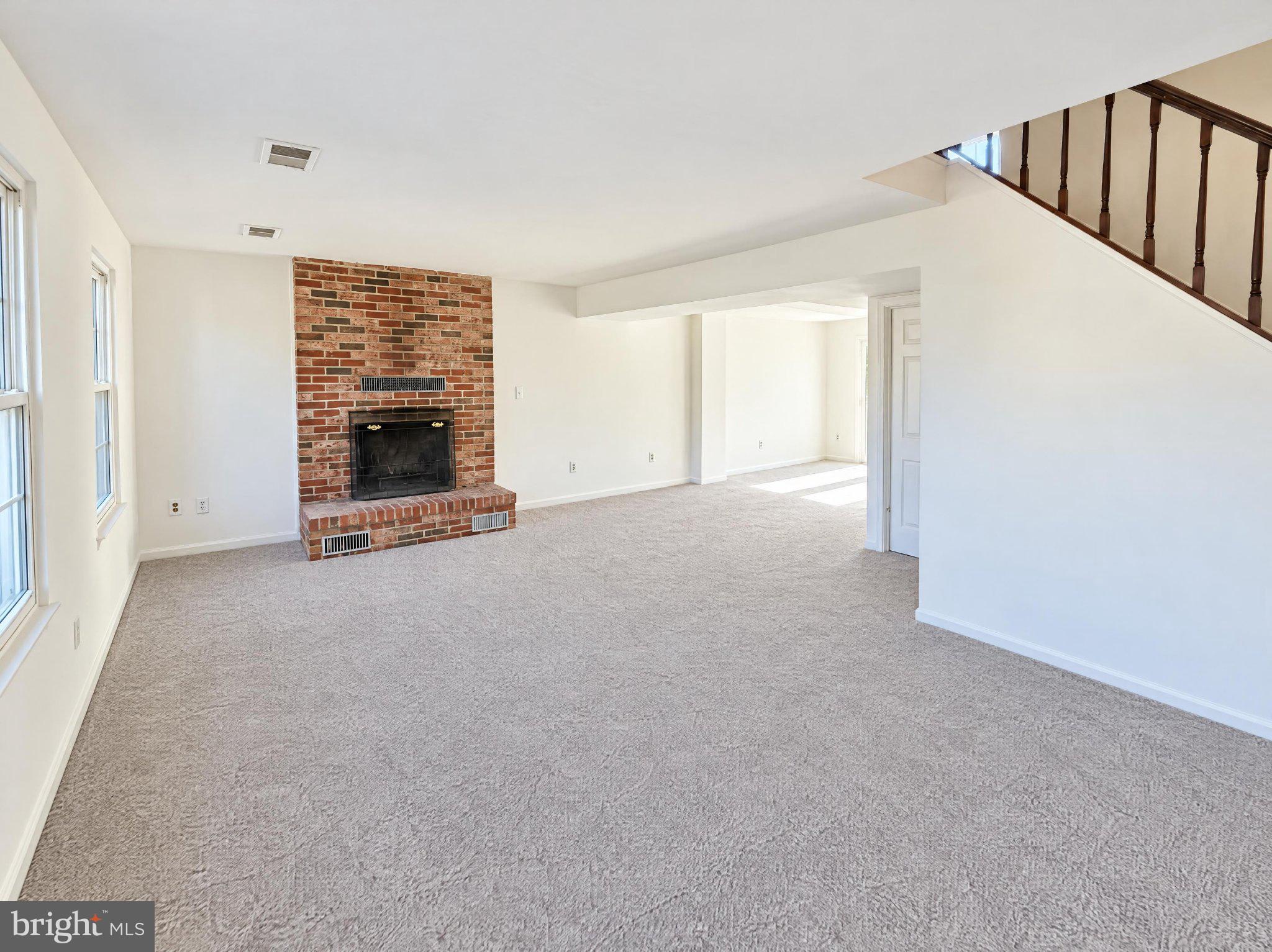 12801 PEACHLEAF COURT