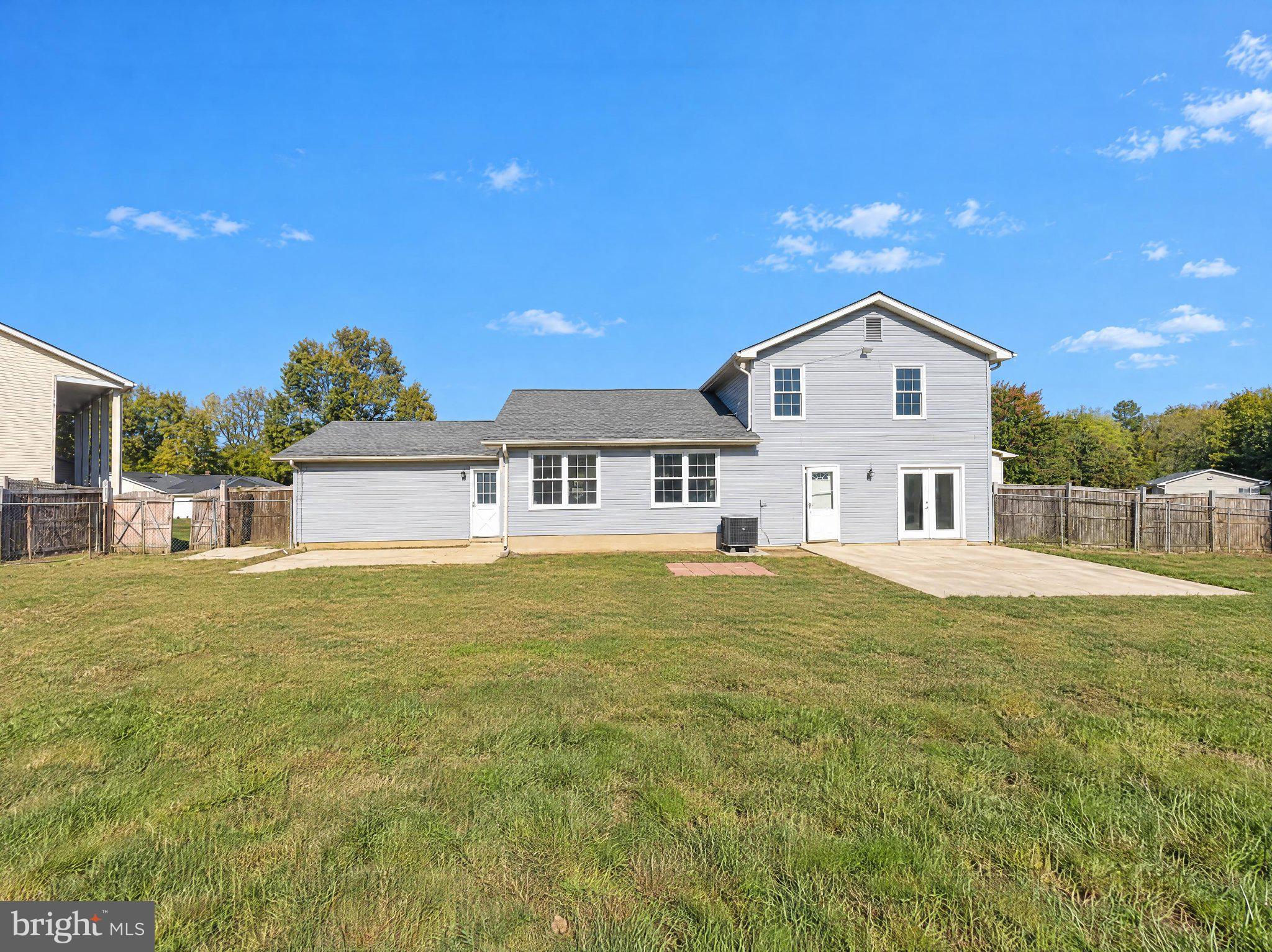 12801 PEACHLEAF COURT
