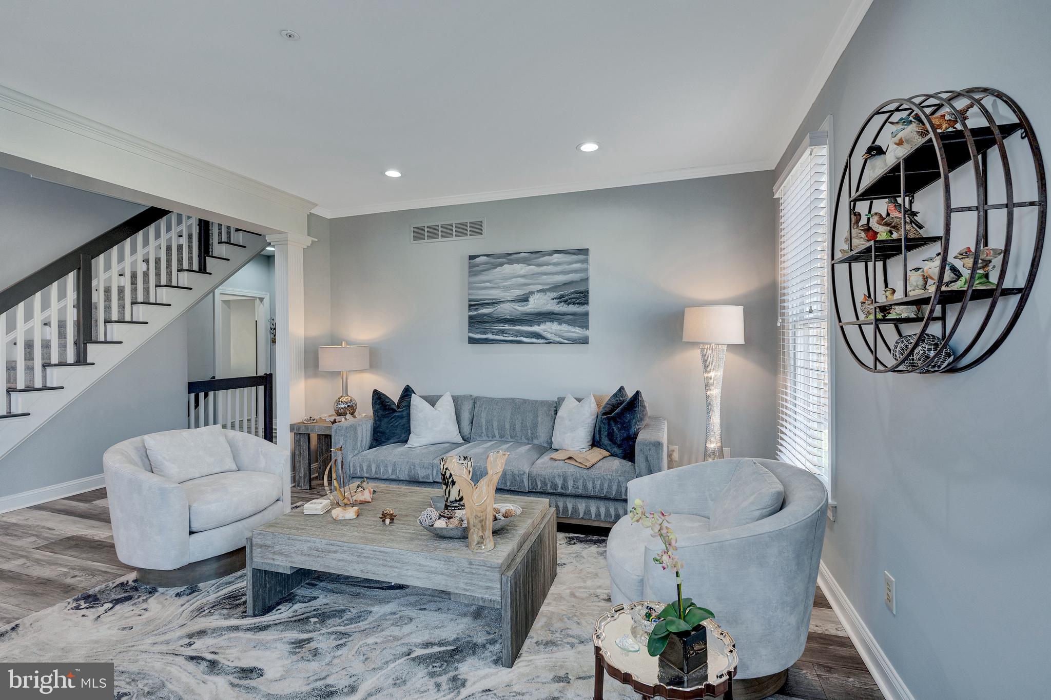 MERION HILL - Residential