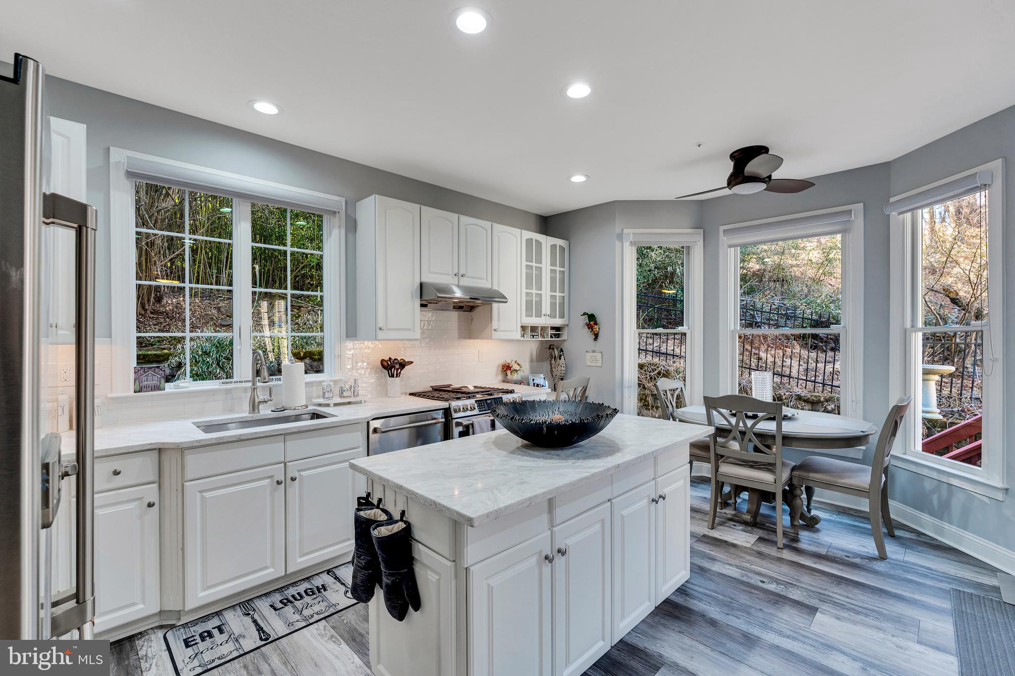 MERION HILL - Residential