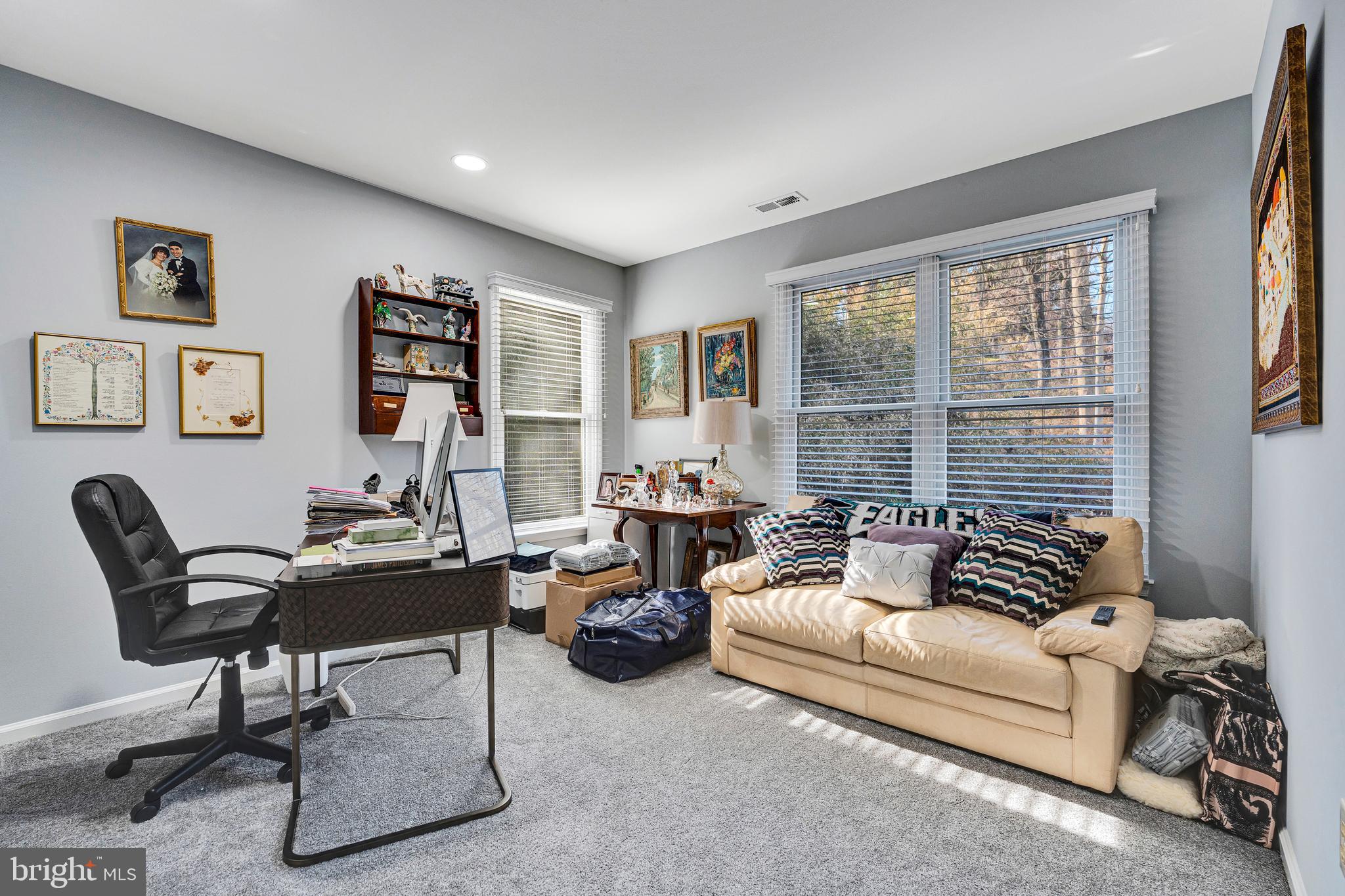 MERION HILL - Residential