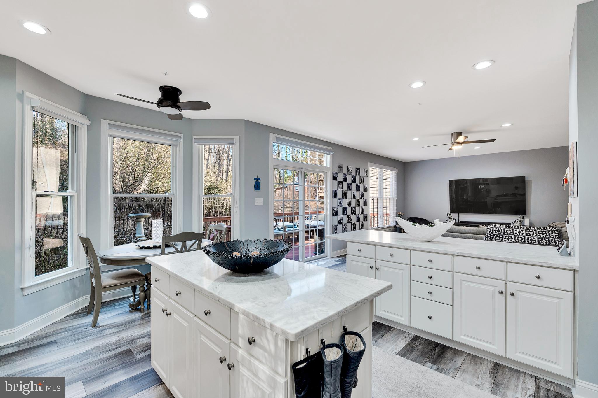 MERION HILL - Residential