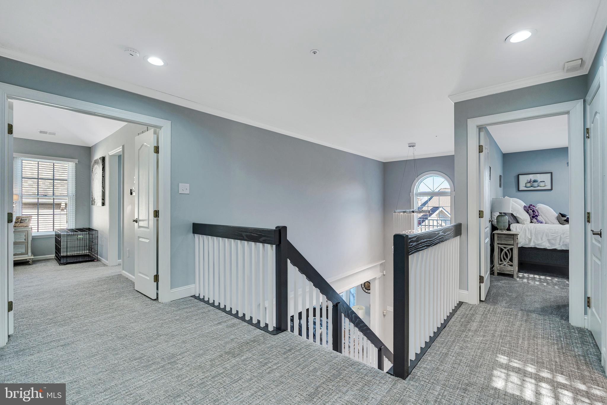 MERION HILL - Residential