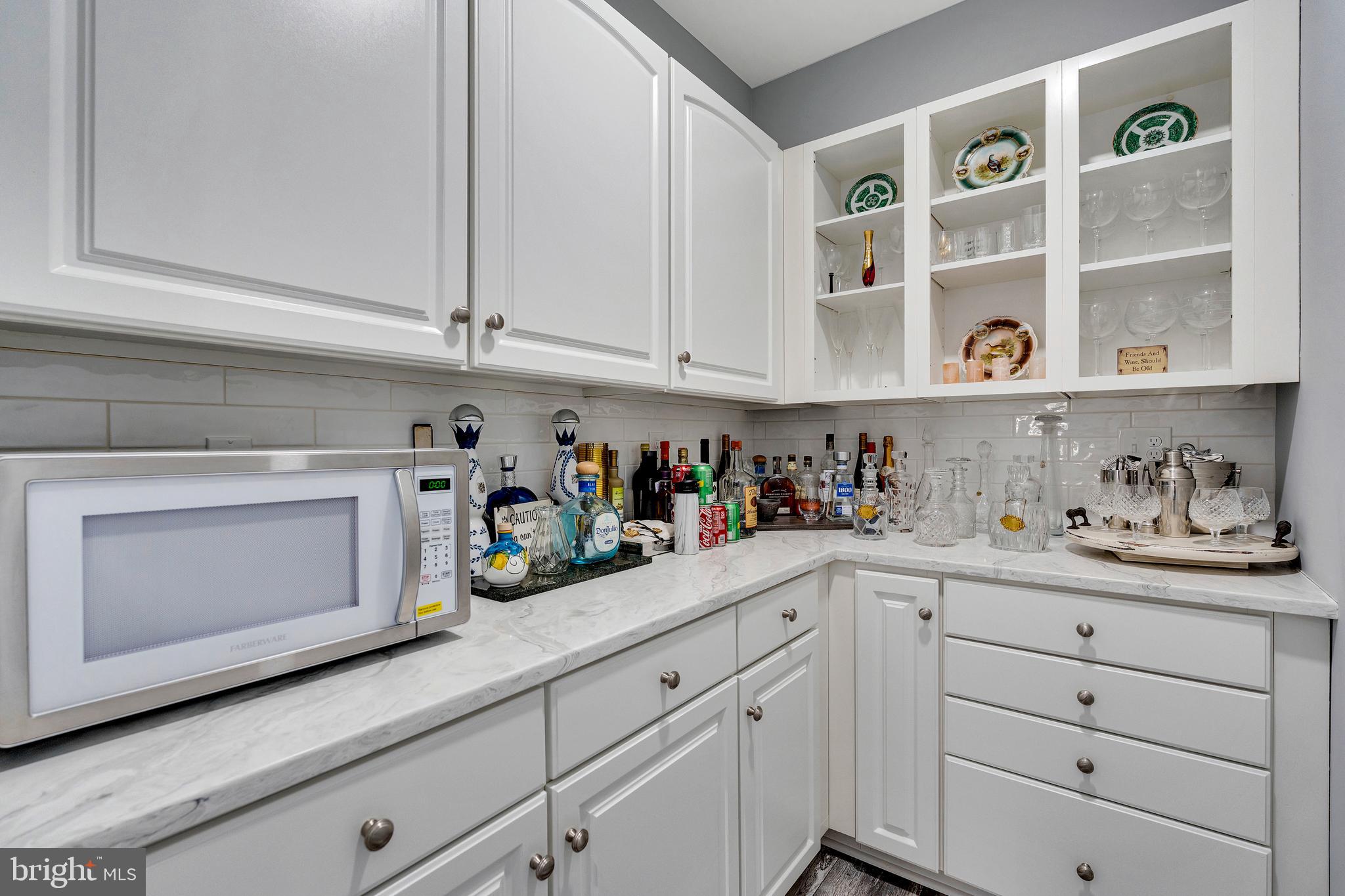 MERION HILL - Residential