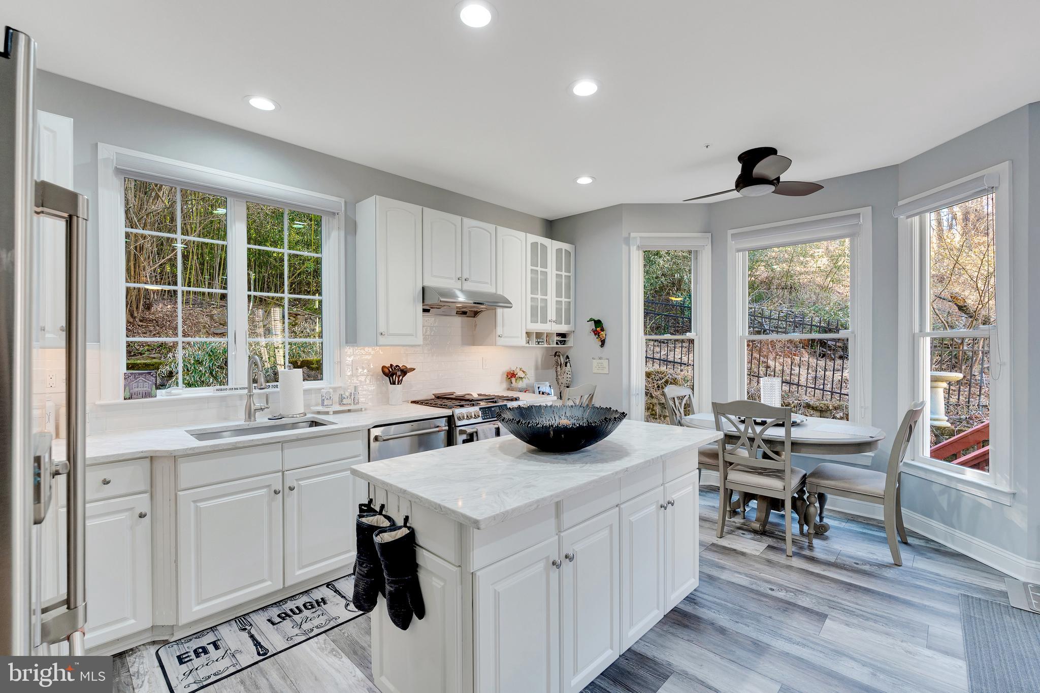 MERION HILL - Residential