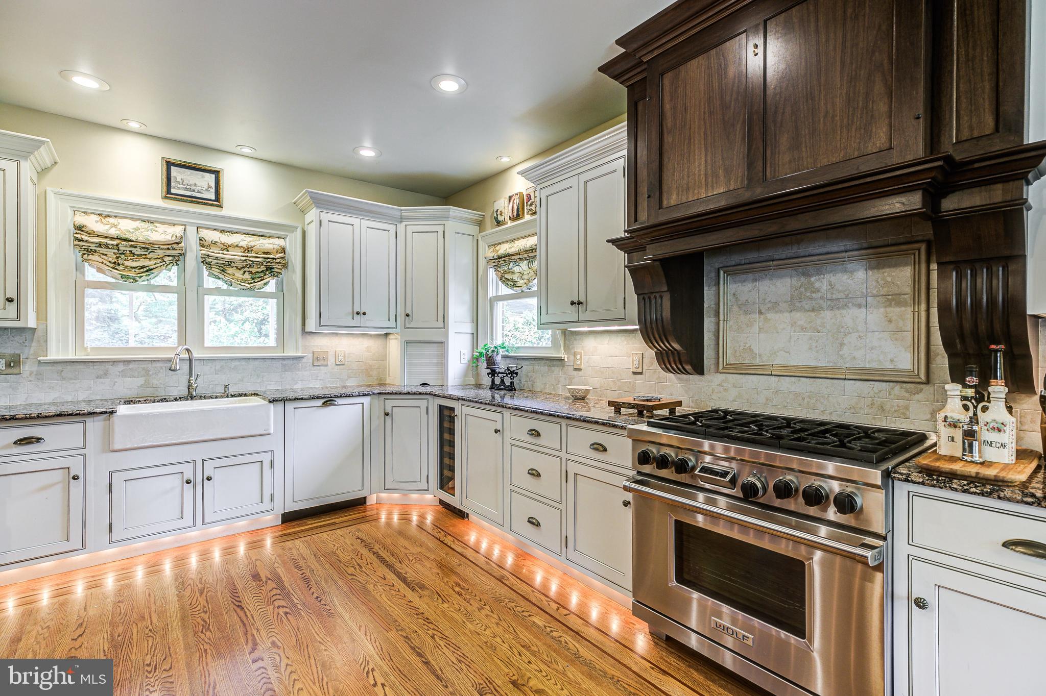 BAKER PARK - Residential