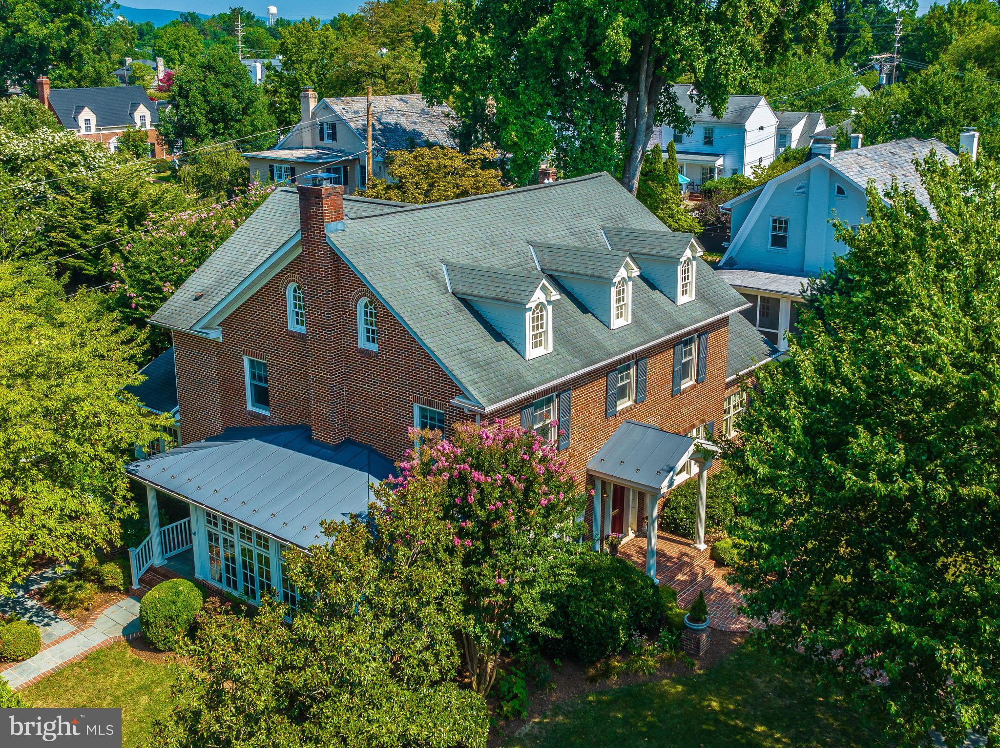 BAKER PARK - Residential