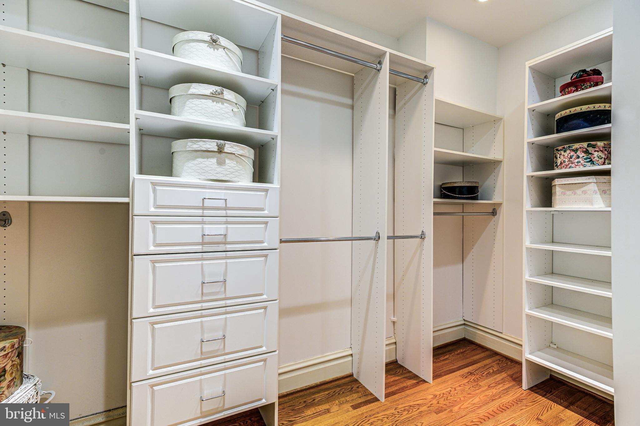 BAKER PARK - Residential