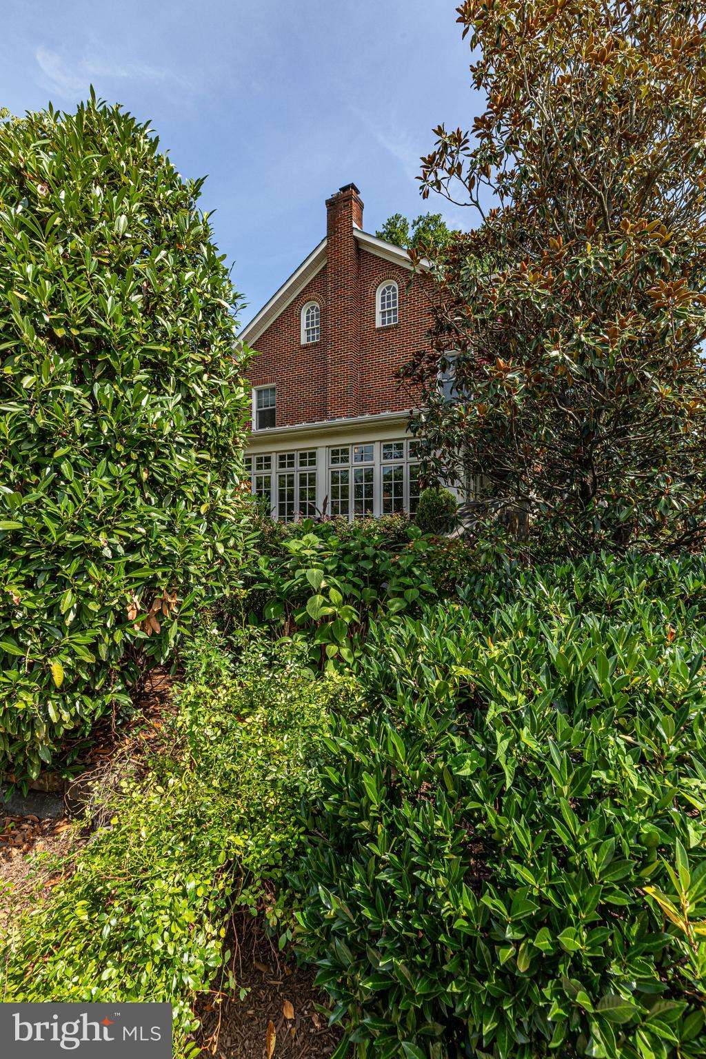 BAKER PARK - Residential