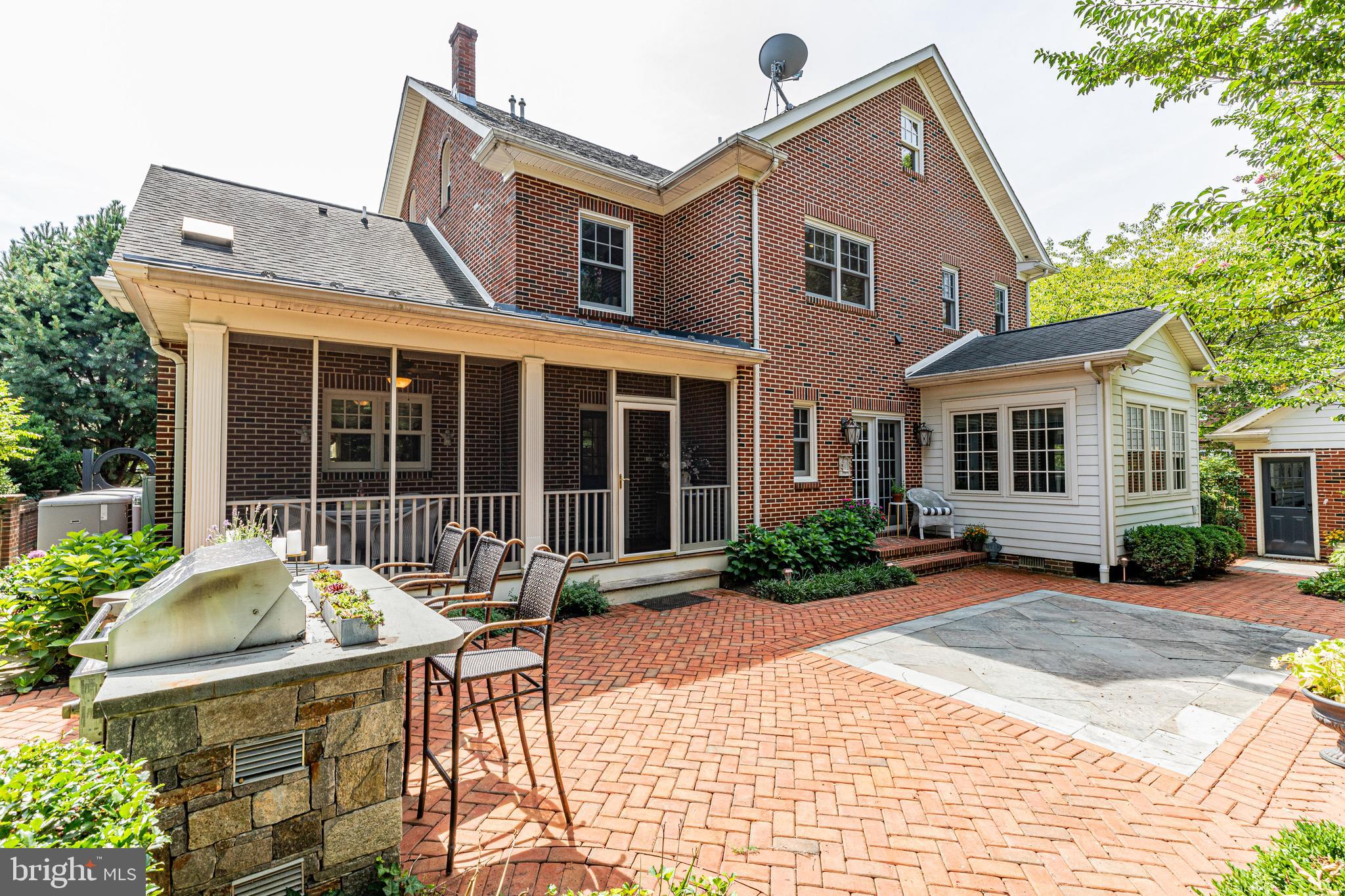 BAKER PARK - Residential