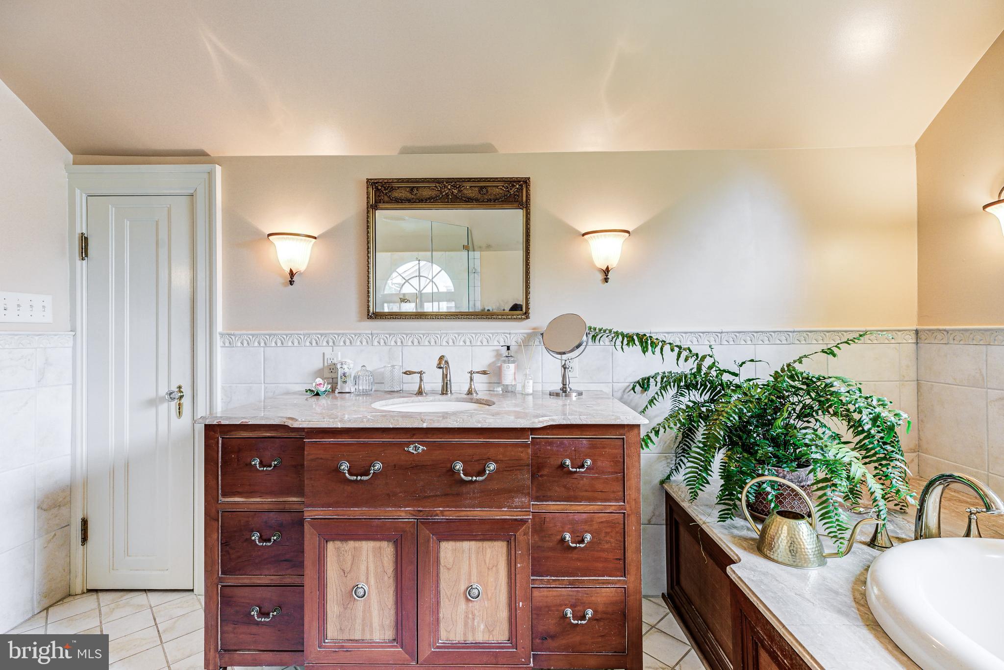 BAKER PARK - Residential