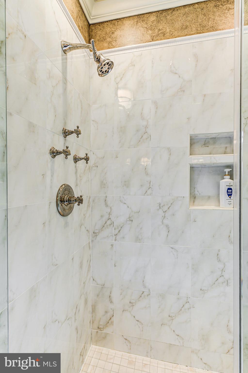 BAKER PARK - Residential