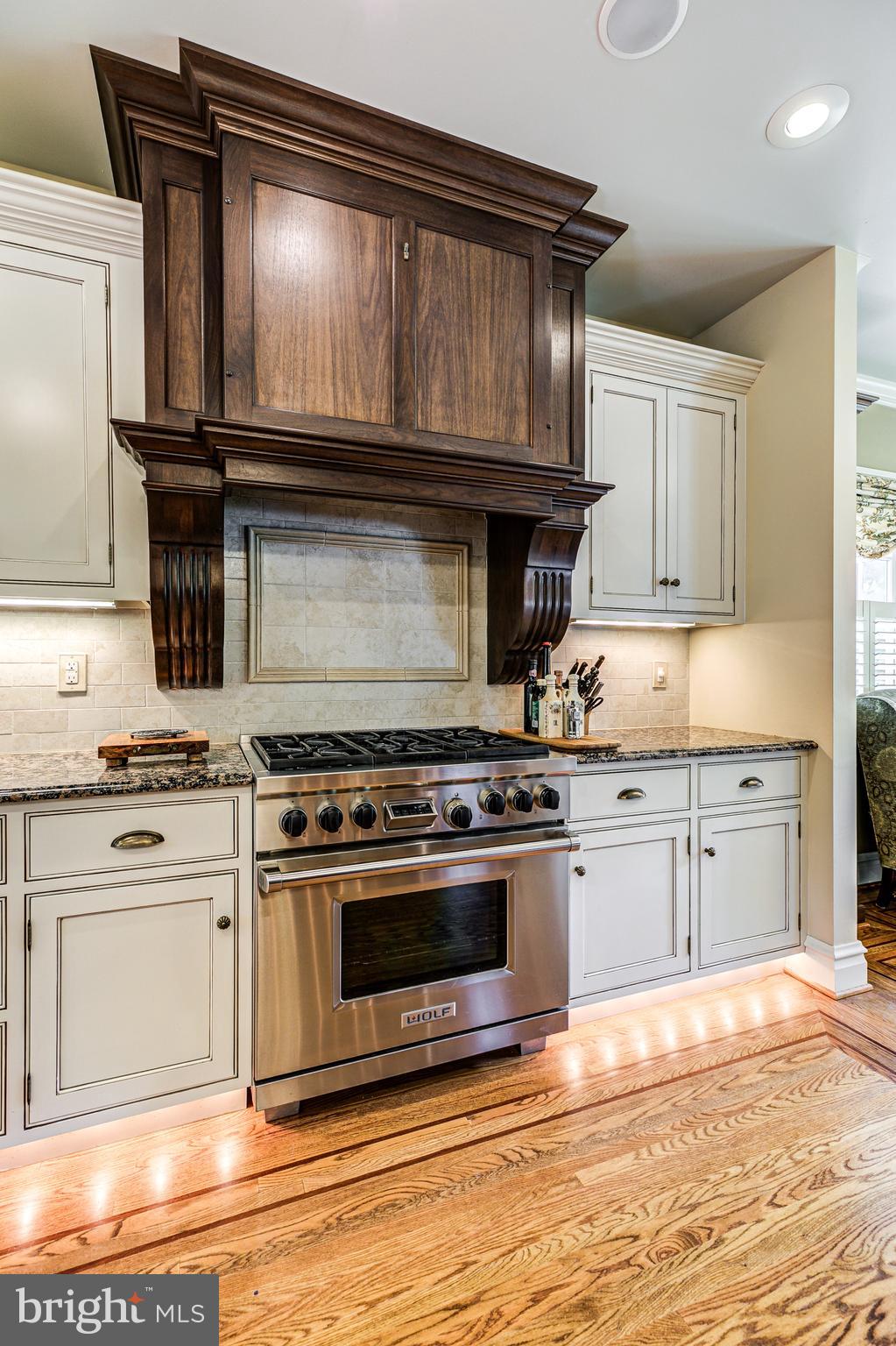 BAKER PARK - Residential