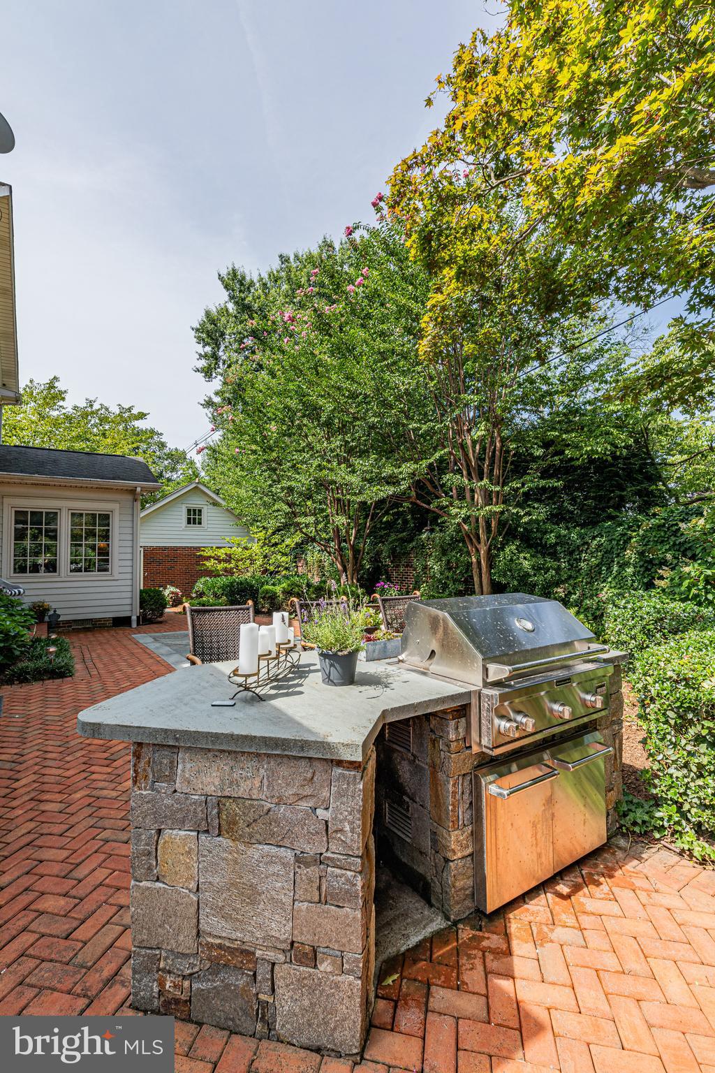 BAKER PARK - Residential