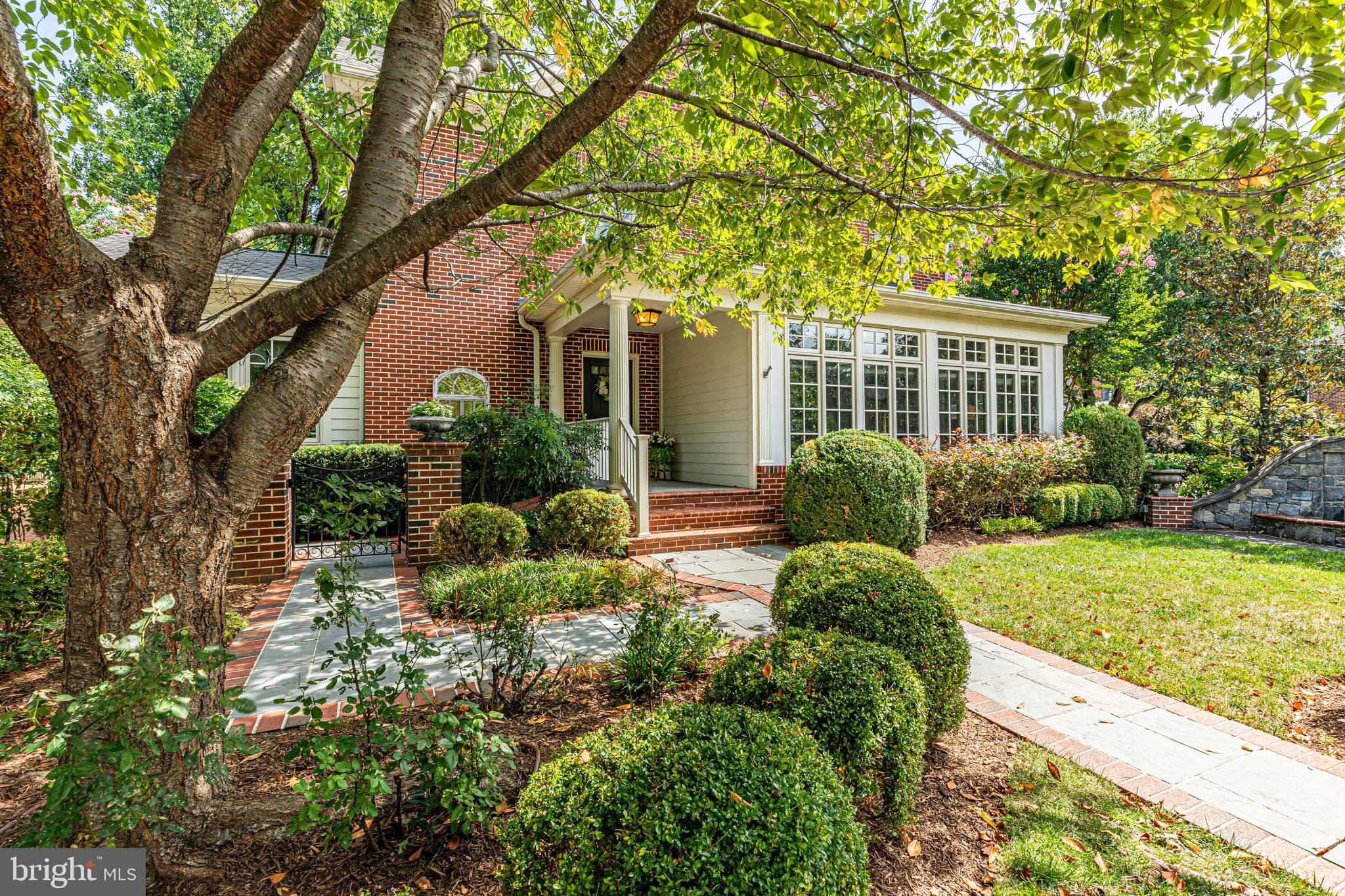 BAKER PARK - Residential