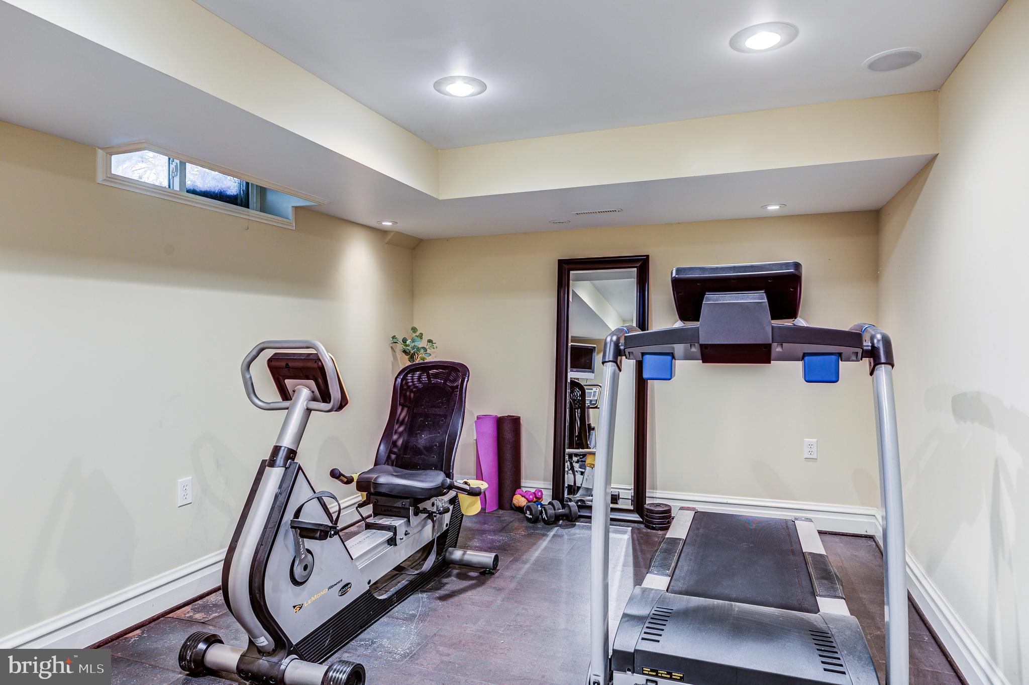 BAKER PARK - Residential