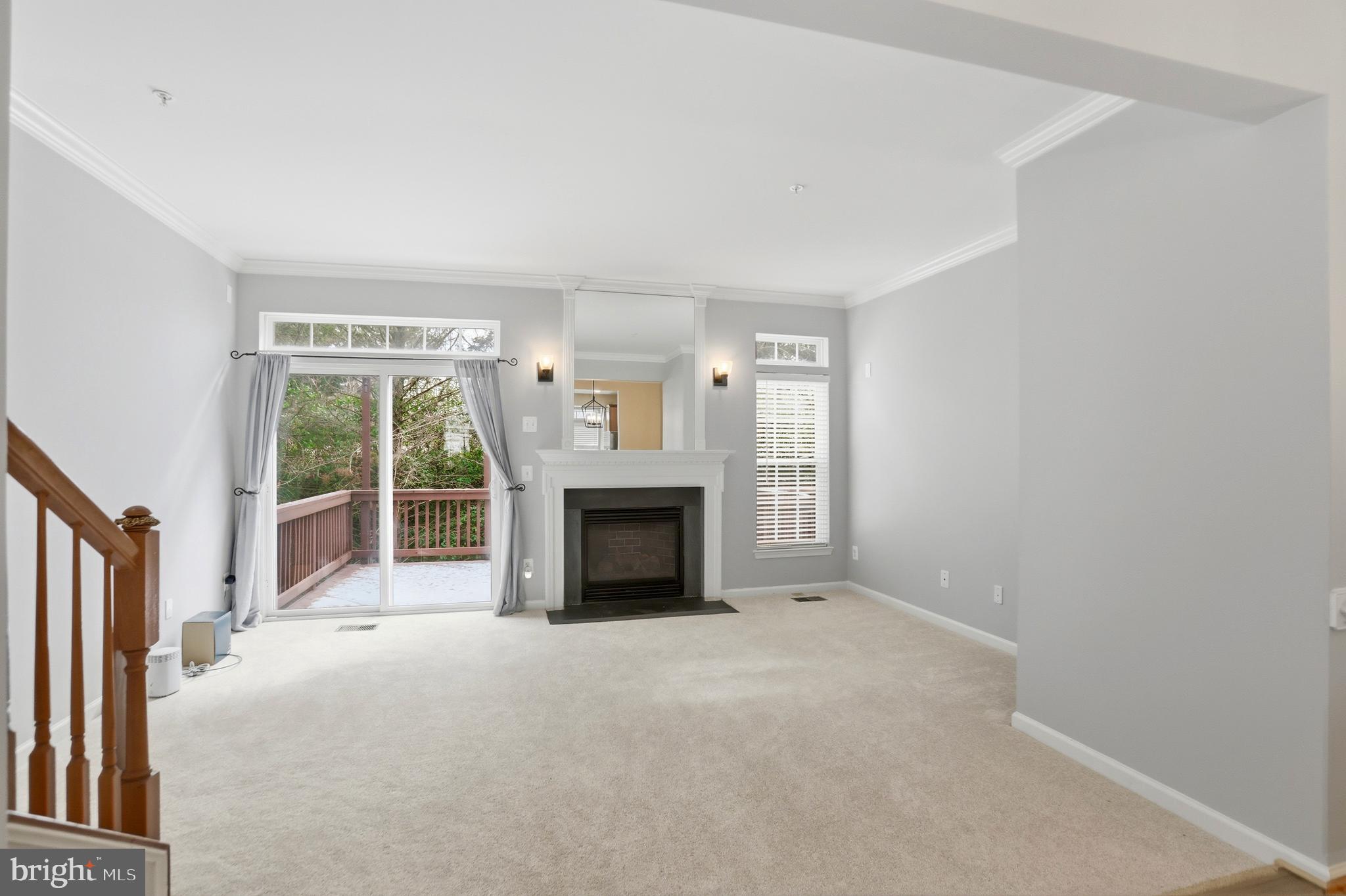 GLEN OAKS CONDOMINIUM - Residential