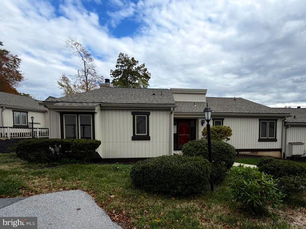 HERSHEYS MILL ESTS - Residential