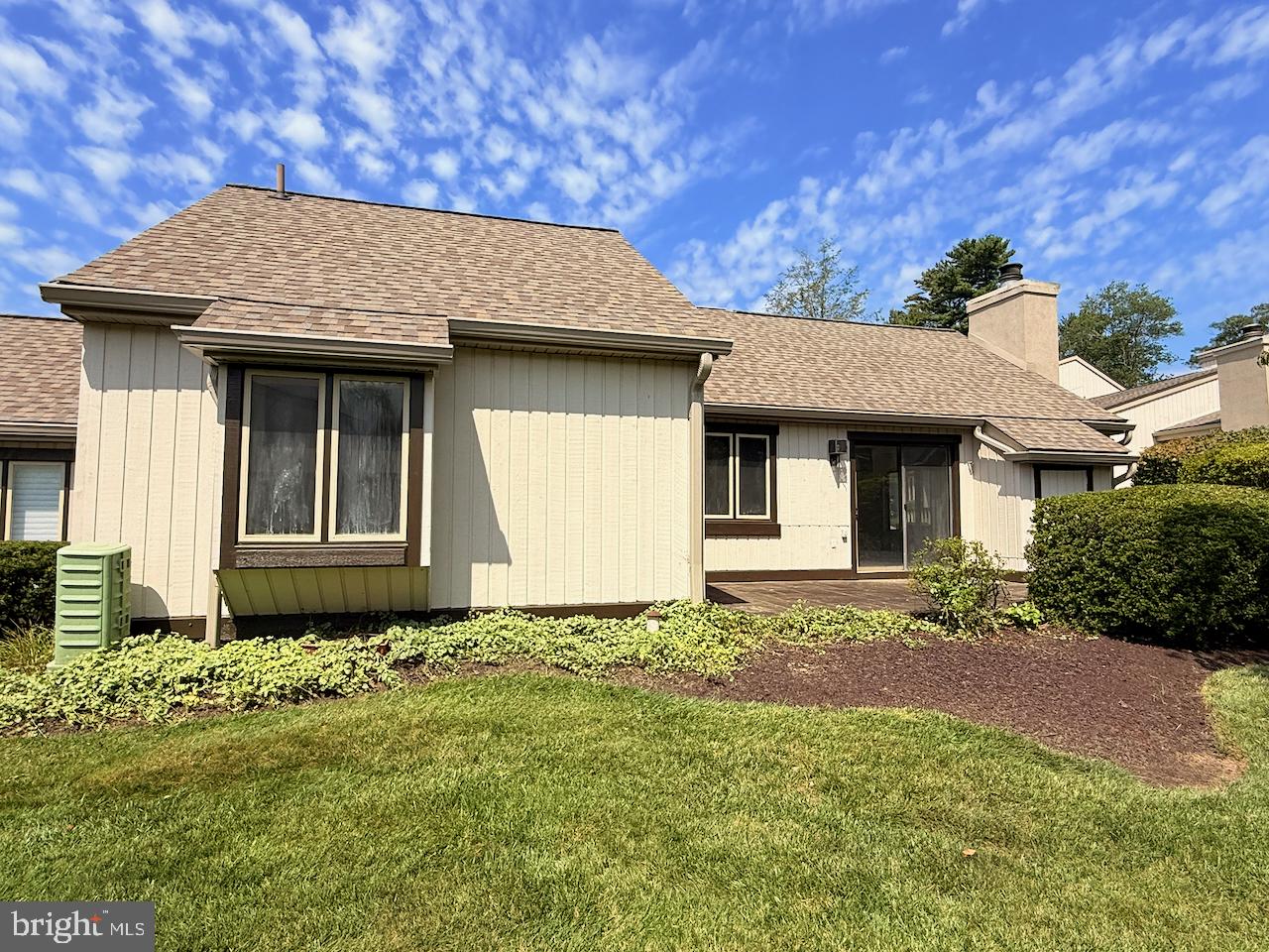 282 DEVON WAY 282