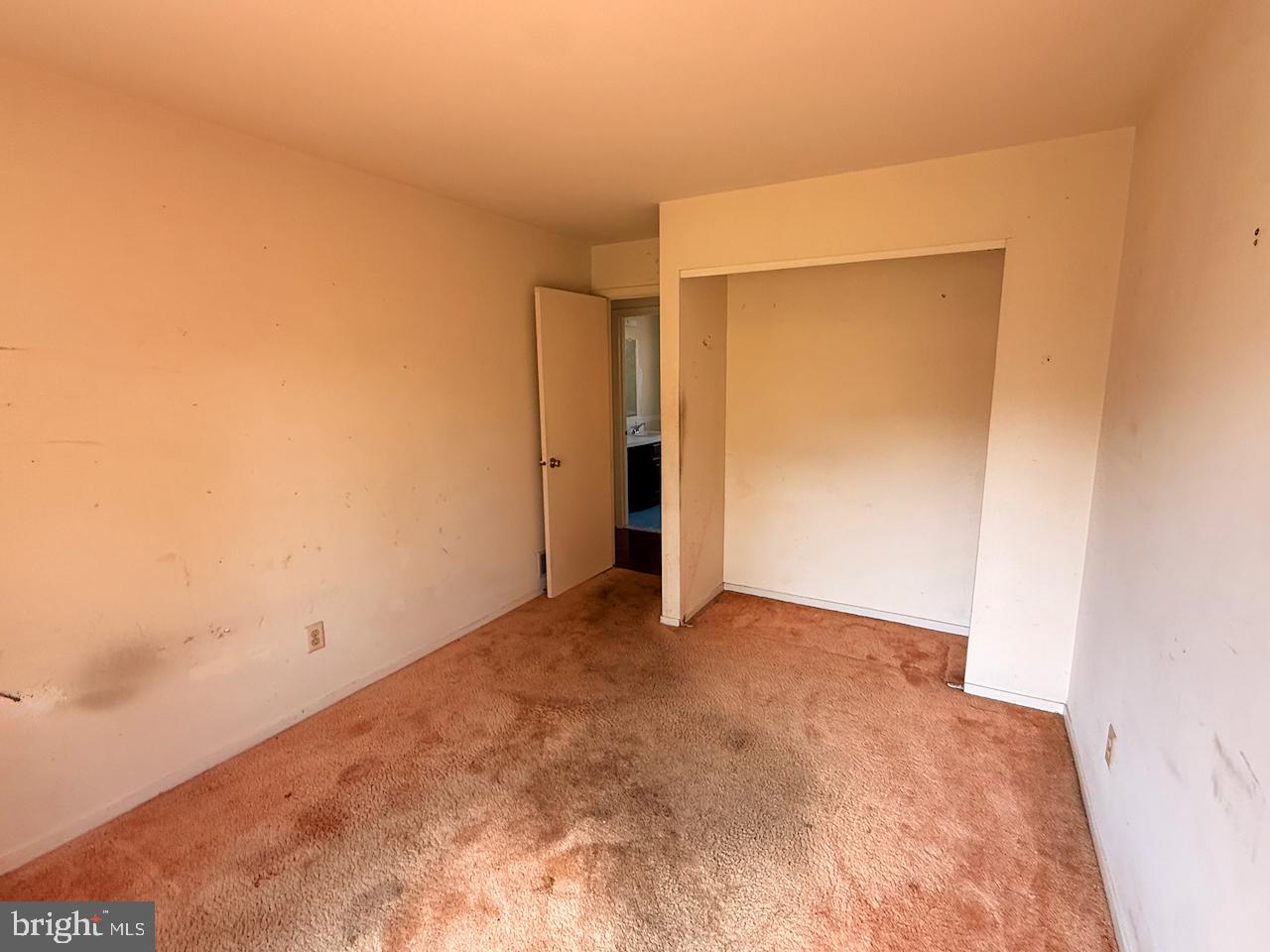 HERSHEYS MILL ESTS - Residential